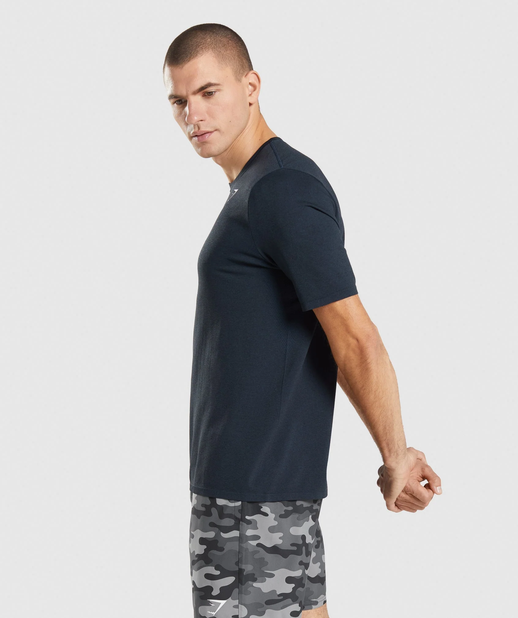 Gymshark Arrival Seamless Short Sleeve T-Shirt - Navy - Image 3