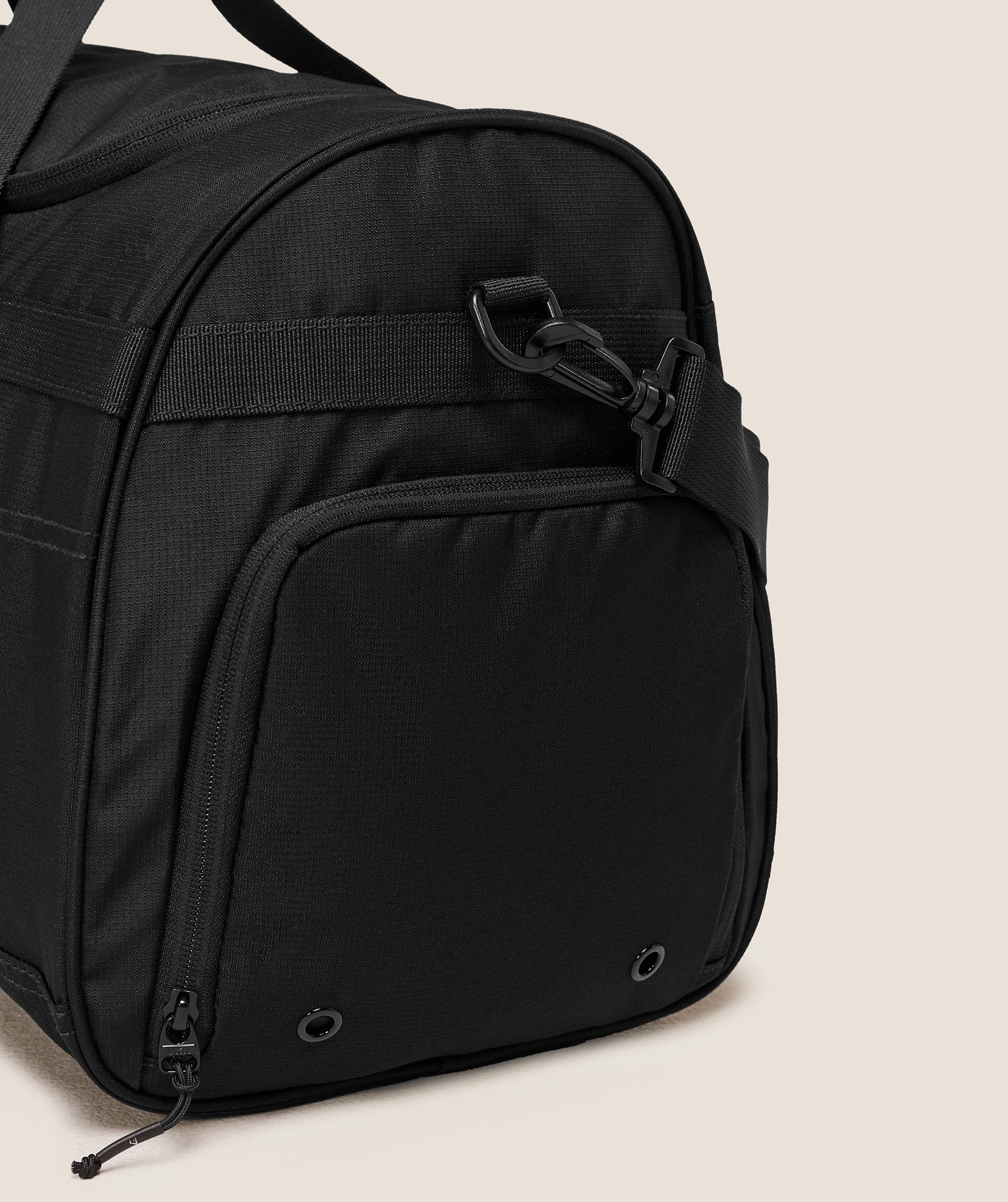 Gymshark Active Holdall Medium - Black - Image 3