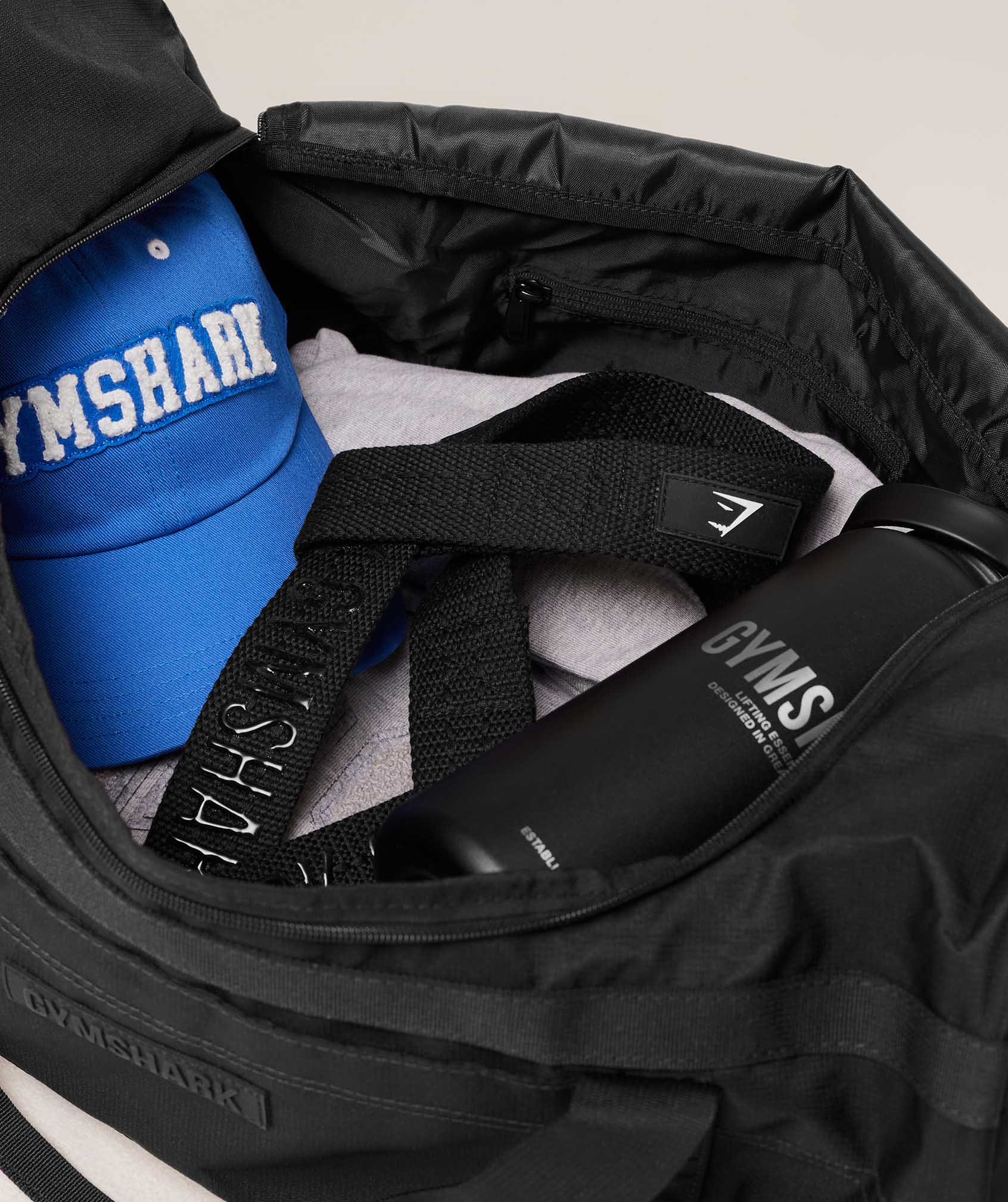 Gymshark Active Holdall Medium - Black - Image 5