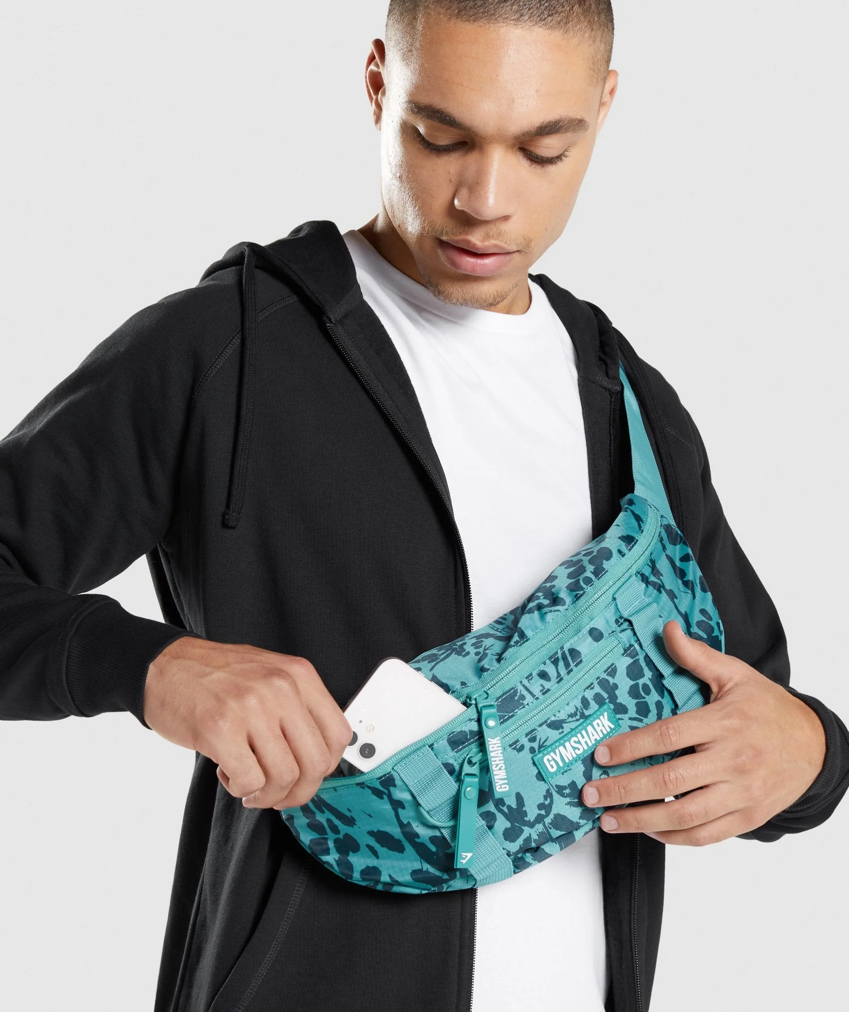 Gymshark Adapt Animal Graphic Sling Bag - Teal Print - Image 5