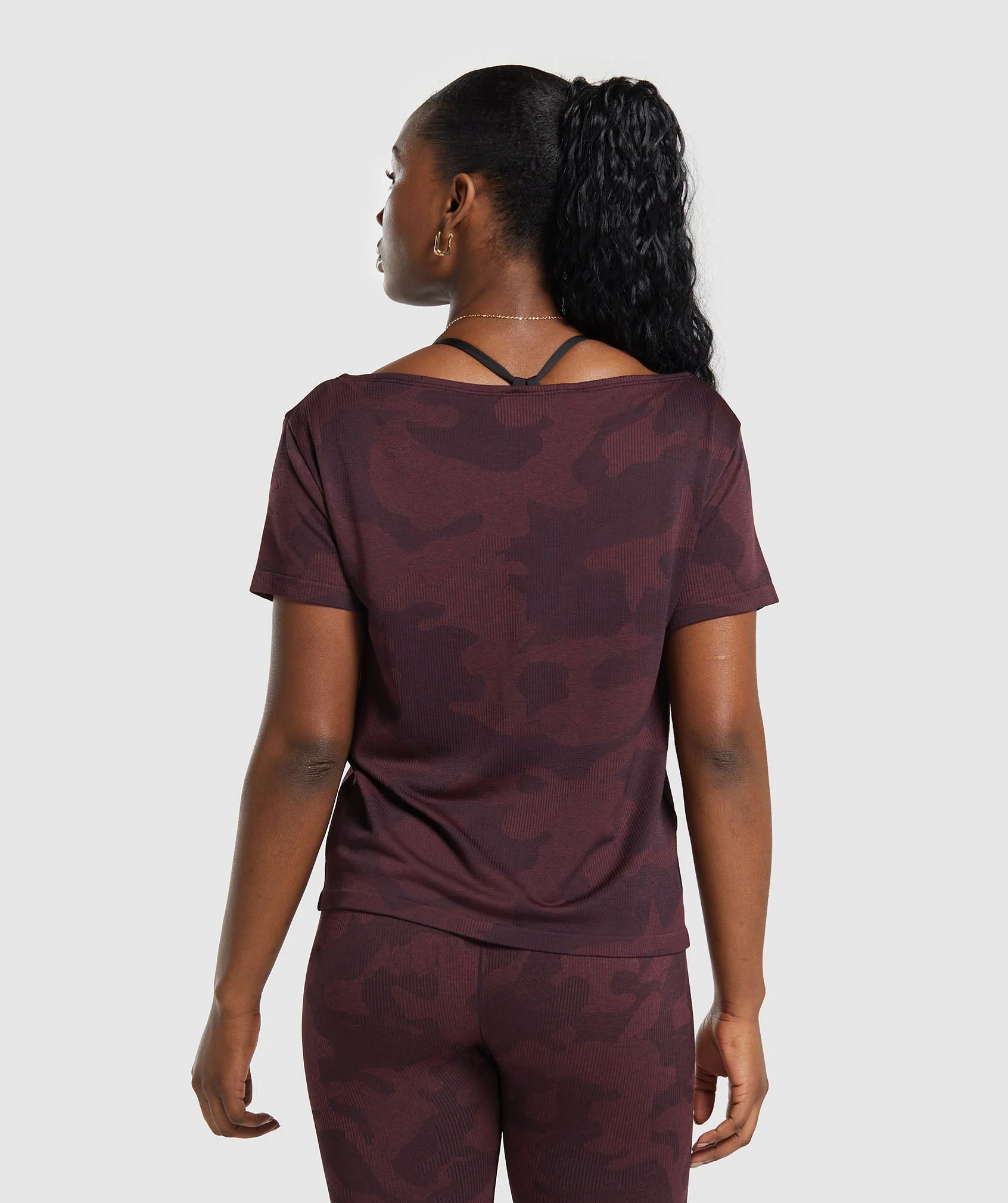 Gymshark Adapt Camo Seamless T-Shirt - Plum Brown/Burgundy Brown - Image 2