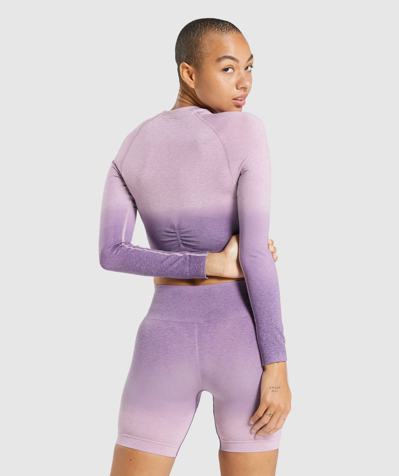 Gymshark Adapt Ombre Seamless Long Sleeve Crop Top - Light Purple Marl/Dark Purple - Image 2