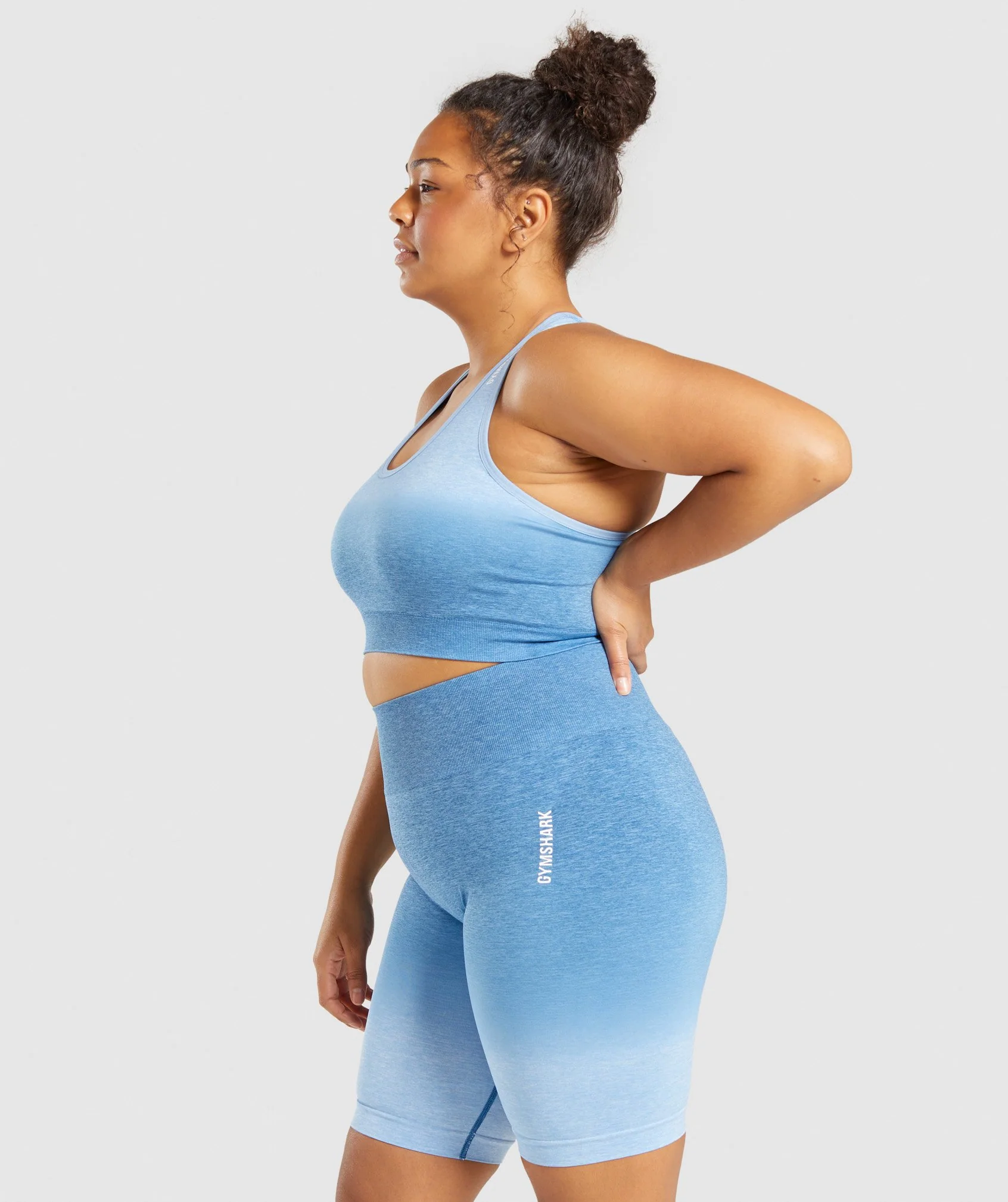 Gymshark Adapt Ombre Seamless Sports Bra - Light Blue Marl/Blue - Image 3