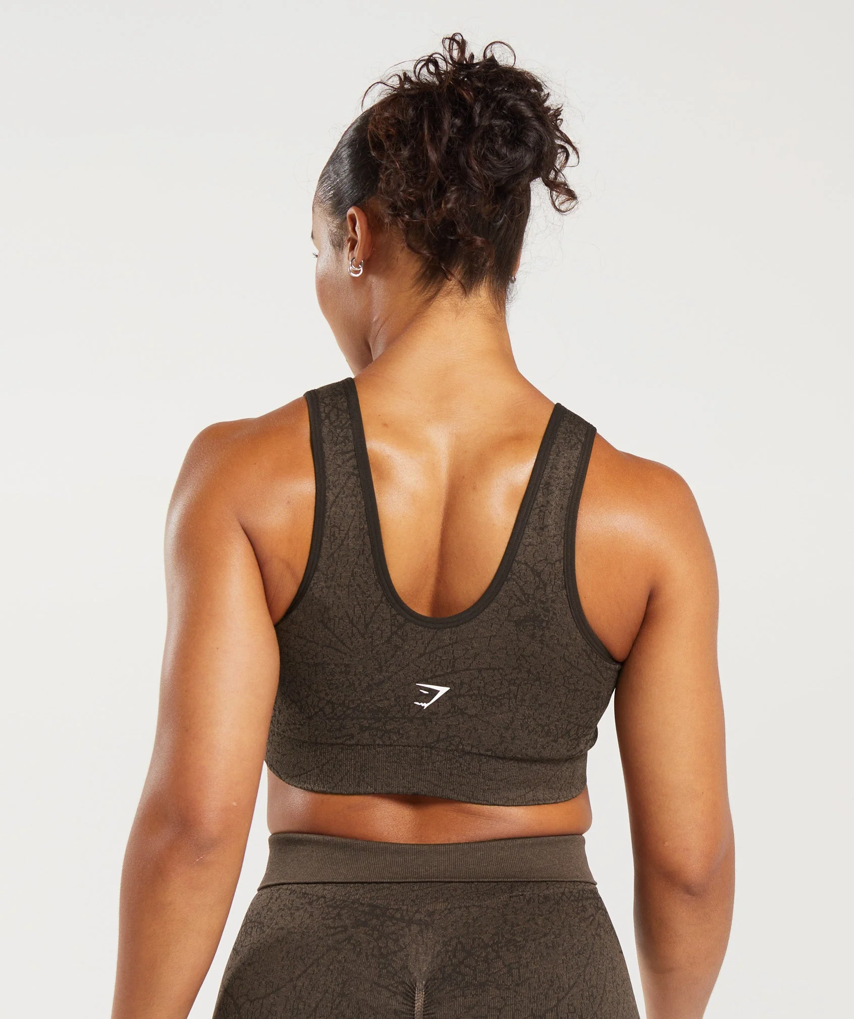 Gymshark Adapt Pattern Seamless Longline Bra - Woodland Brown/Soul Brown - Image 2