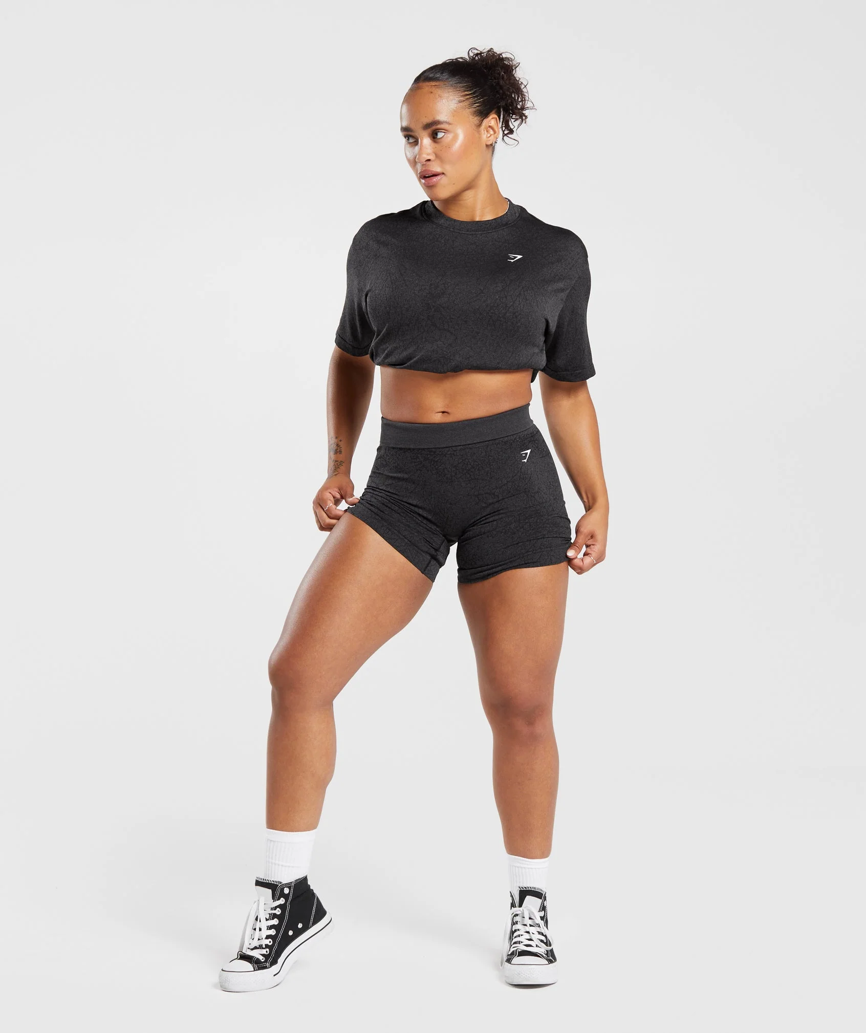 Gymshark Adapt Pattern Seamless Loose Top - Black/Graphite Grey - Image 4