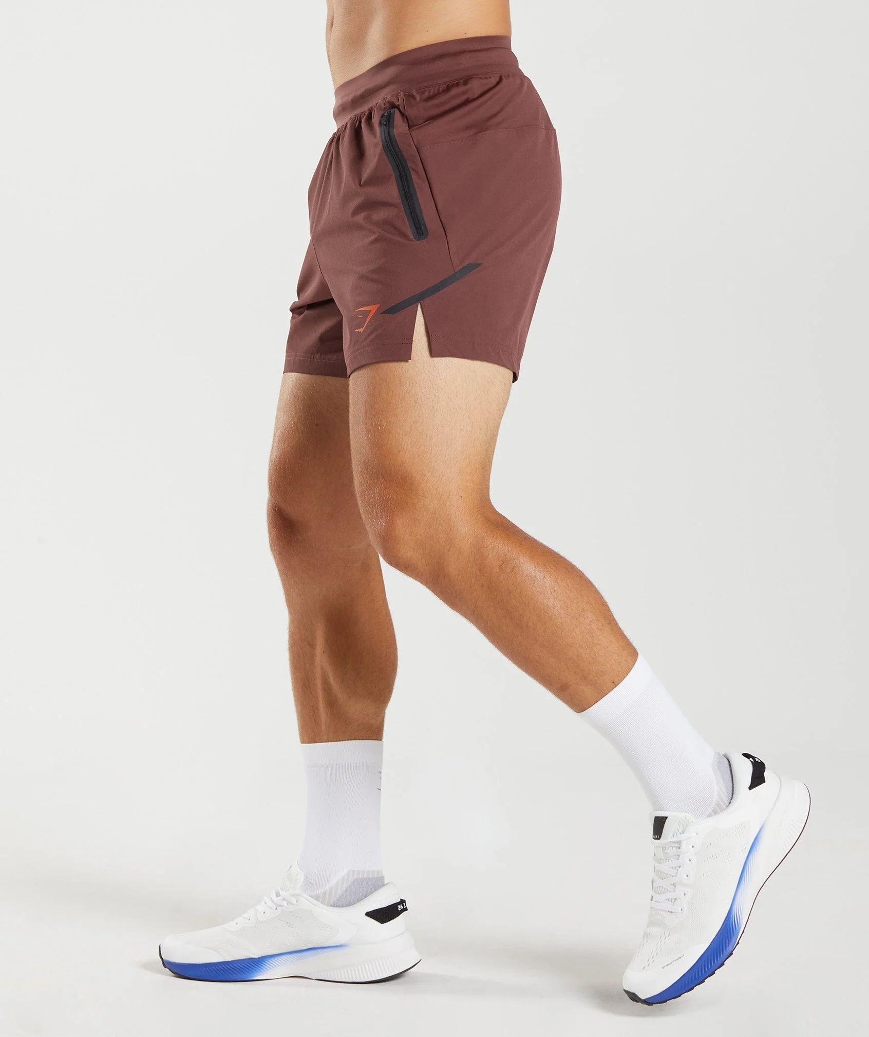 Gymshark Apex 5" Perform Shorts - Cherry Brown - Image 2