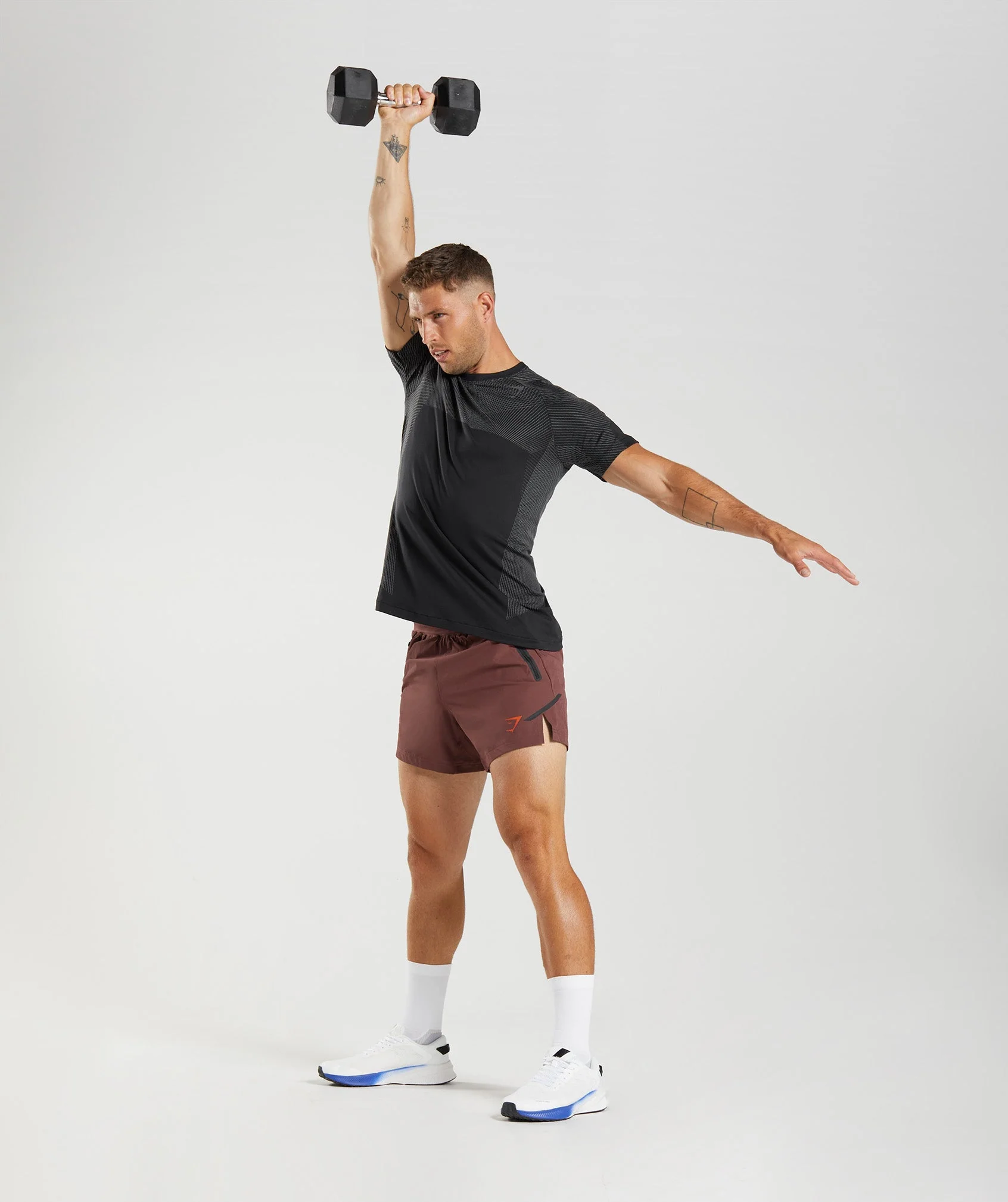 Gymshark Apex 5" Perform Shorts - Cherry Brown - Image 4