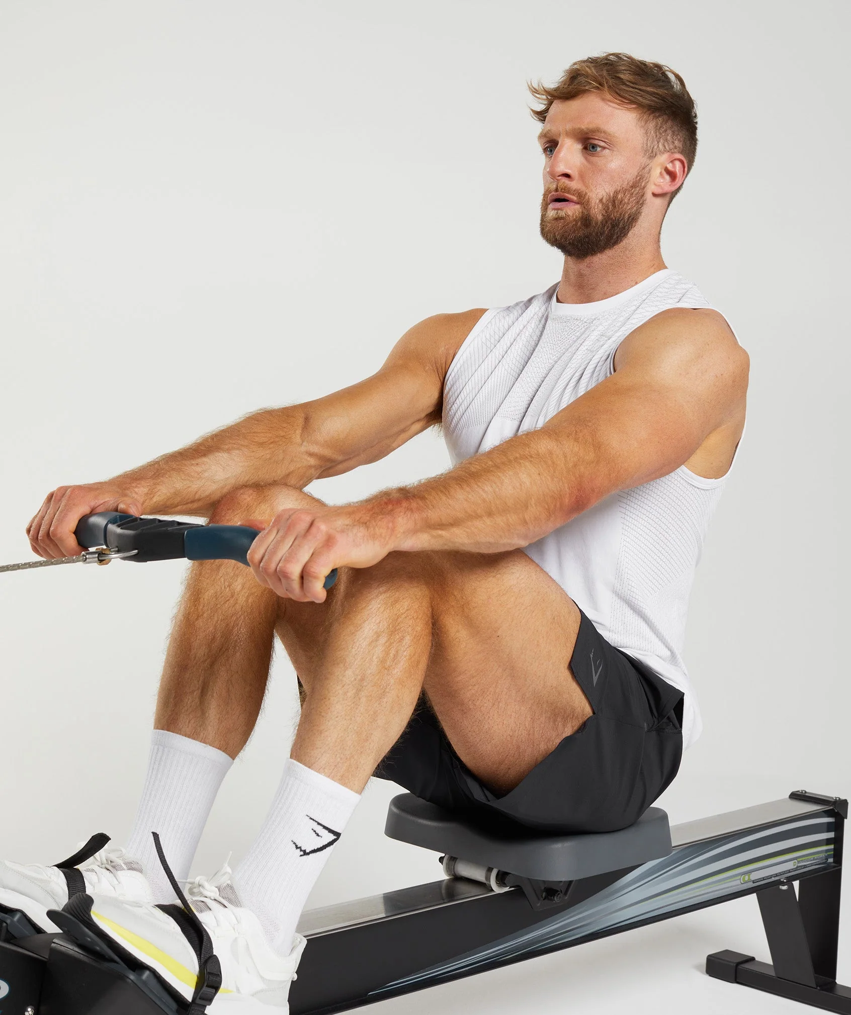 Gymshark Apex 7" Hybrid Shorts - Black - Image 4