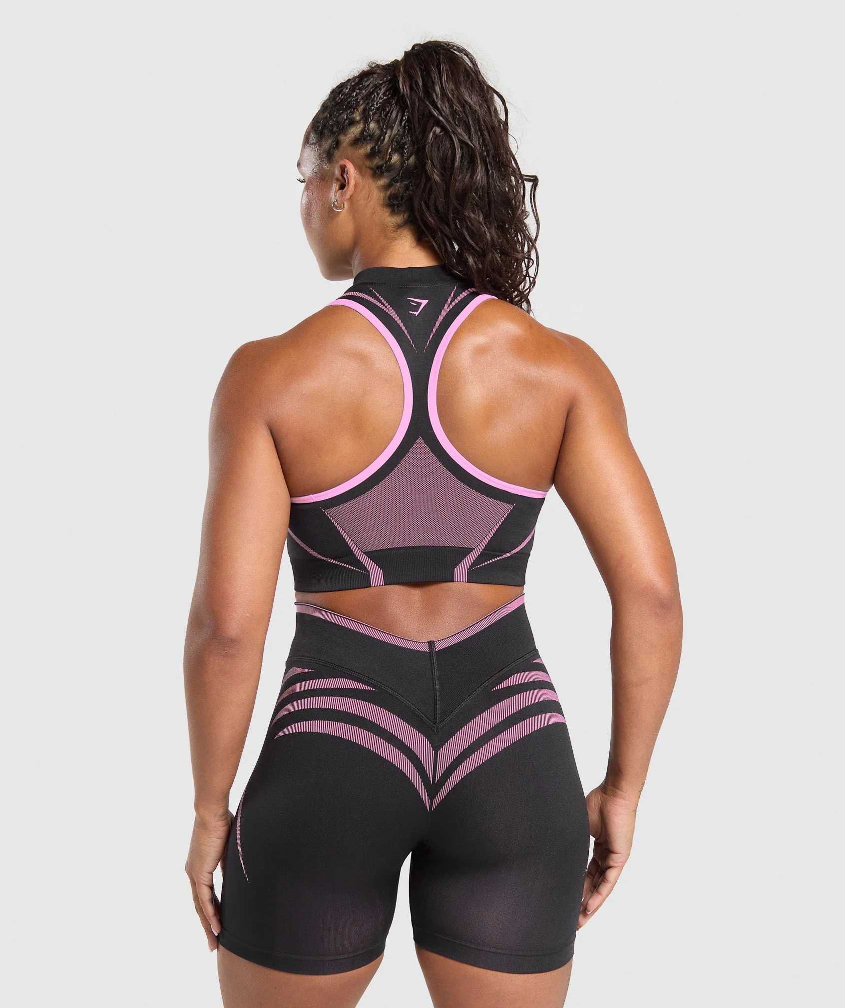 Gymshark Apex Lift Seamless Crop Top - Darkest Purple/Sour Pink - Image 2
