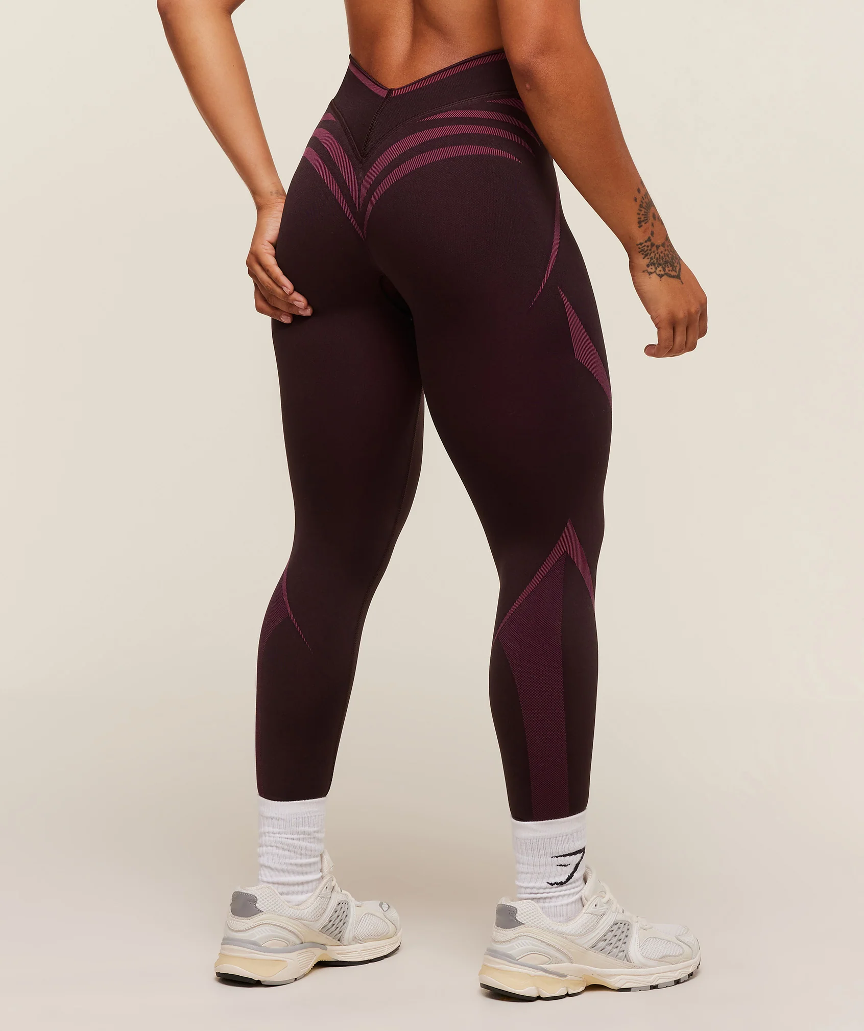 Gymshark Apex Lift Seamless Leggings - Cherry Purple/Build Pink - Image 2