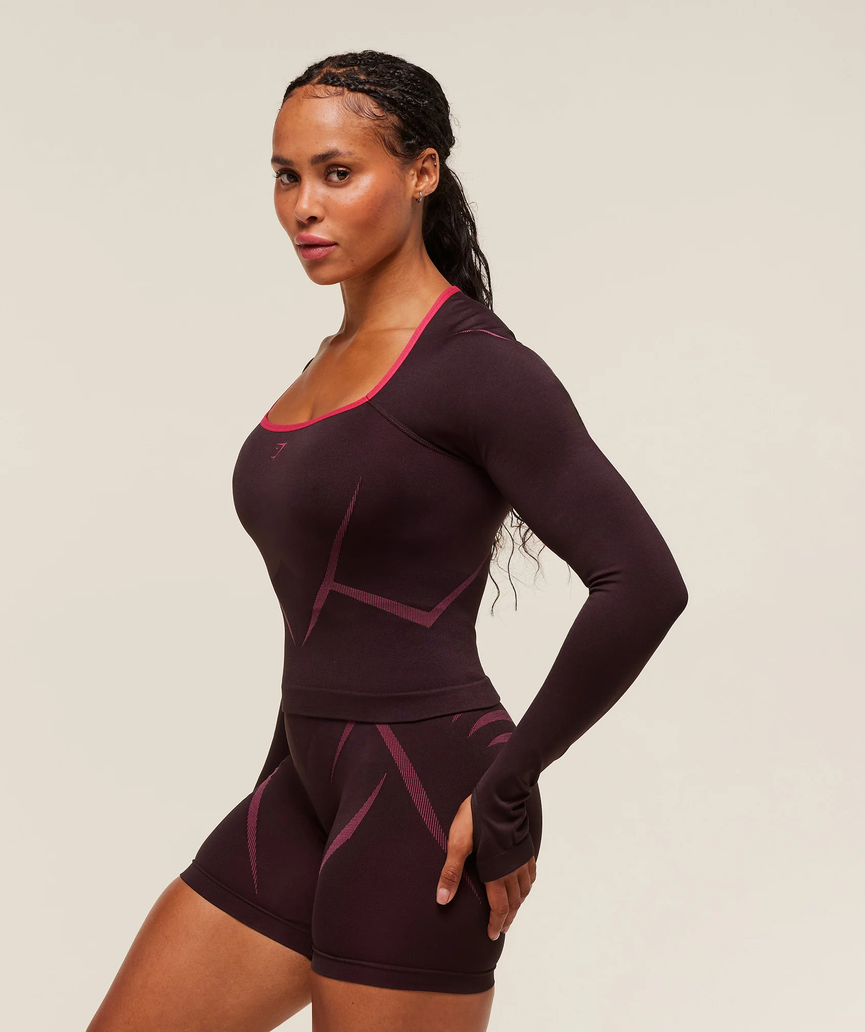 Gymshark Apex Lift Seamless Long Sleeve Crop Top - Cherry Purple/Build Pink - Image 3
