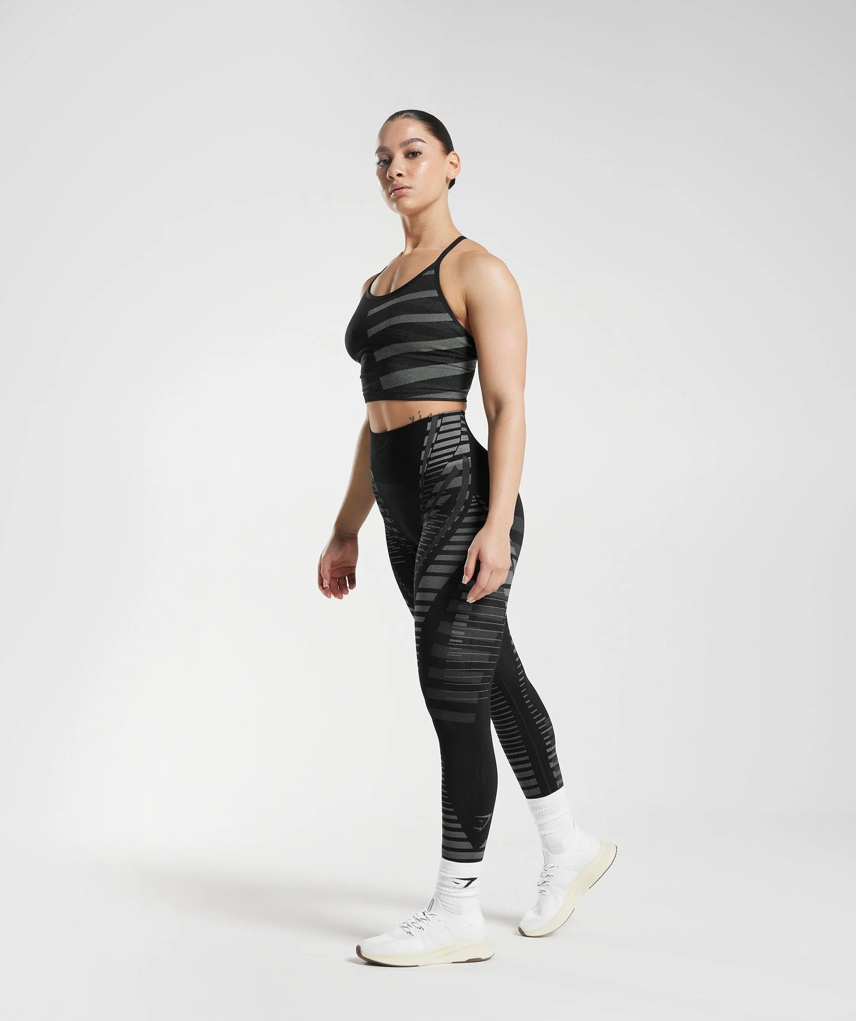 Gymshark Apex Limit Cami Tank - Black/Light Grey - Image 4