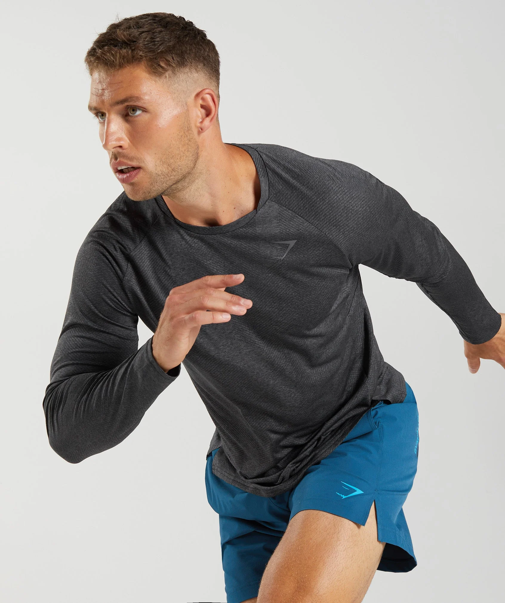 Gymshark Apex Long Sleeve T-Shirt - Black/Silhouette Grey - Image 3