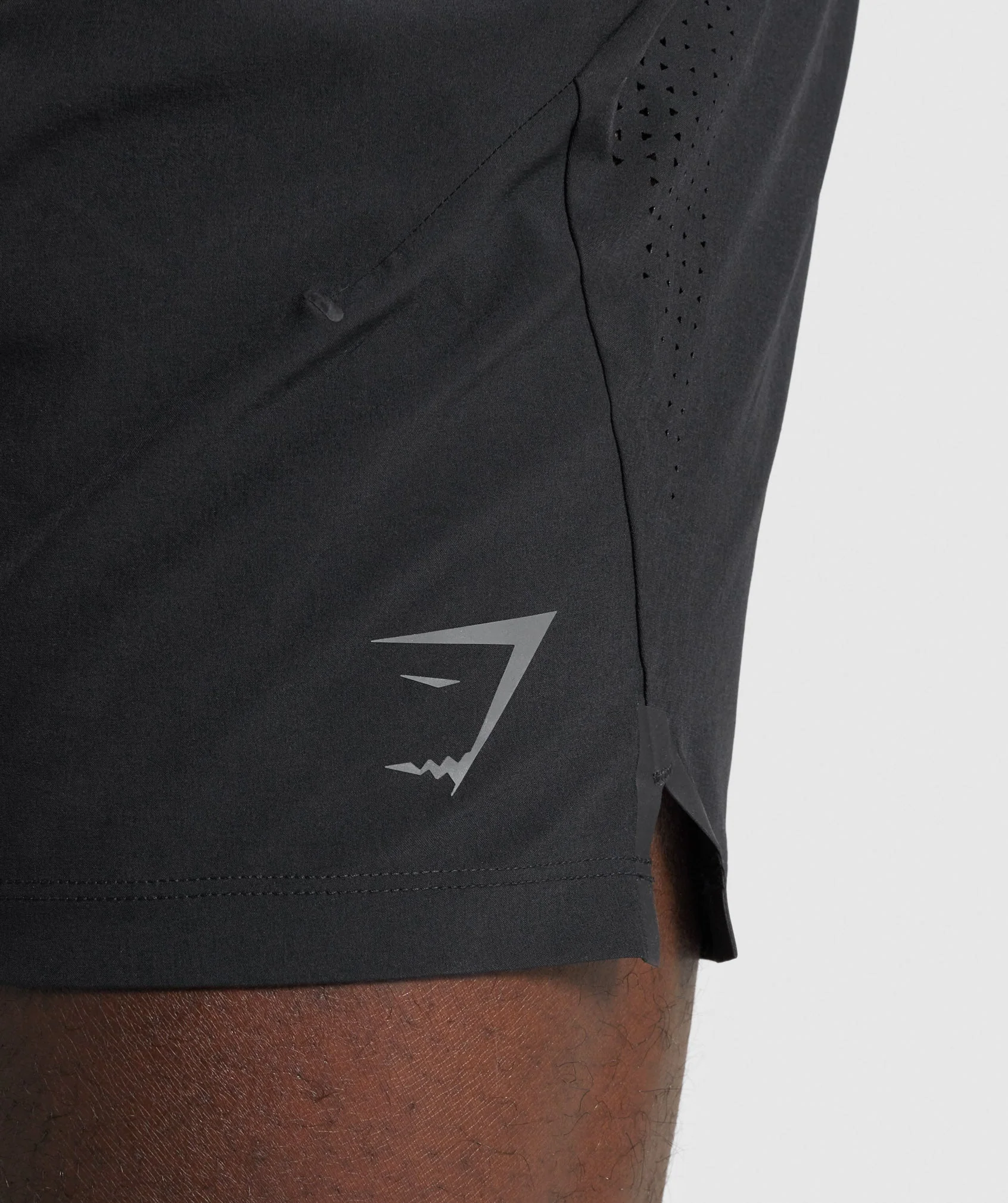 Gymshark Apex 7" Perform Shorts - Black - Image 6
