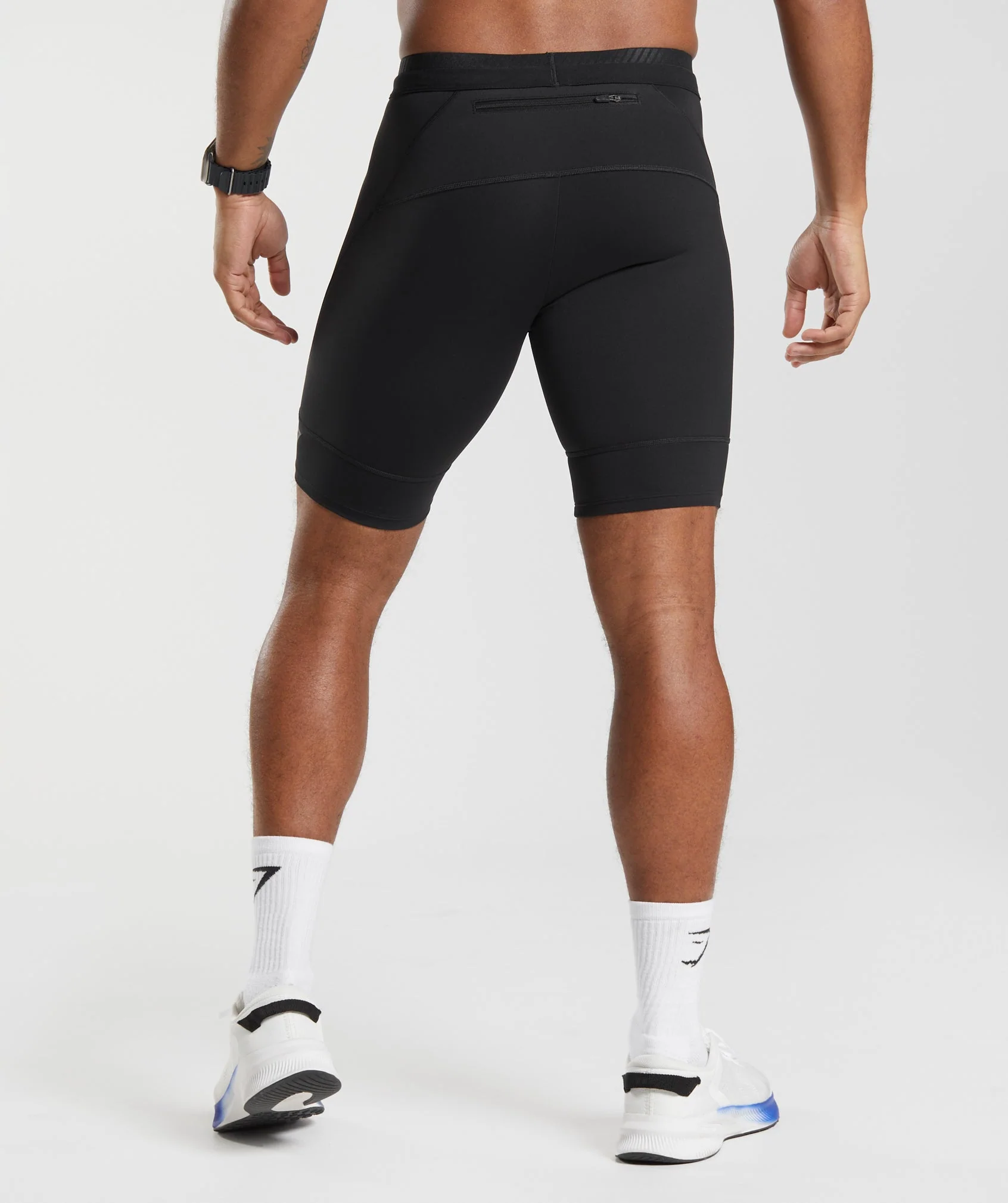 Gymshark Apex Run 1/2 Tights - Black - Image 2