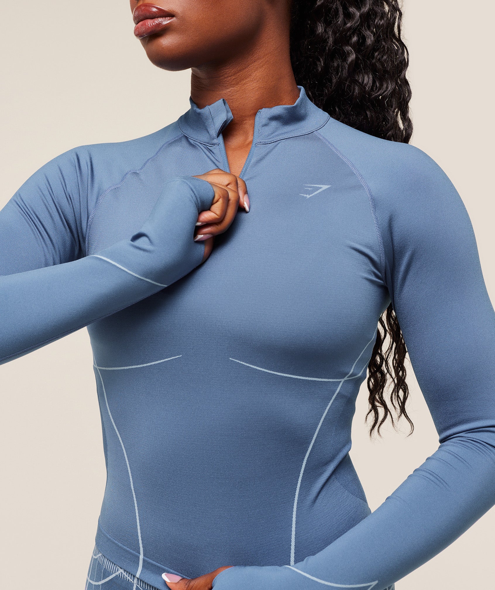 Gymshark Apex Seamless 1/4 Zip Pullover - Worn Blue/Gentle Blue - Image 4