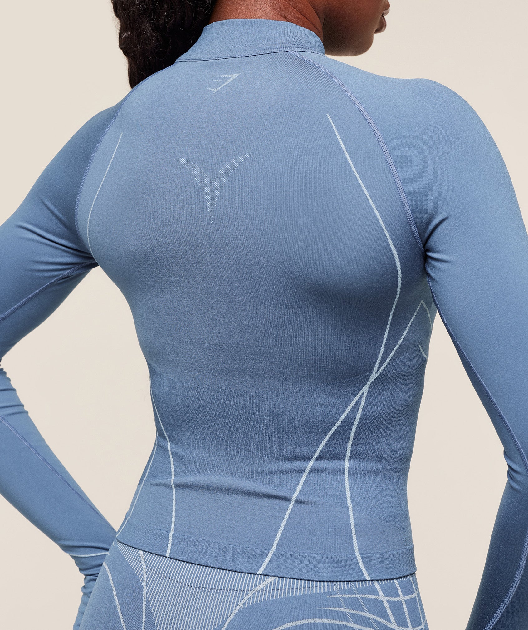 Gymshark Apex Seamless 1/4 Zip Pullover - Worn Blue/Gentle Blue - Image 5