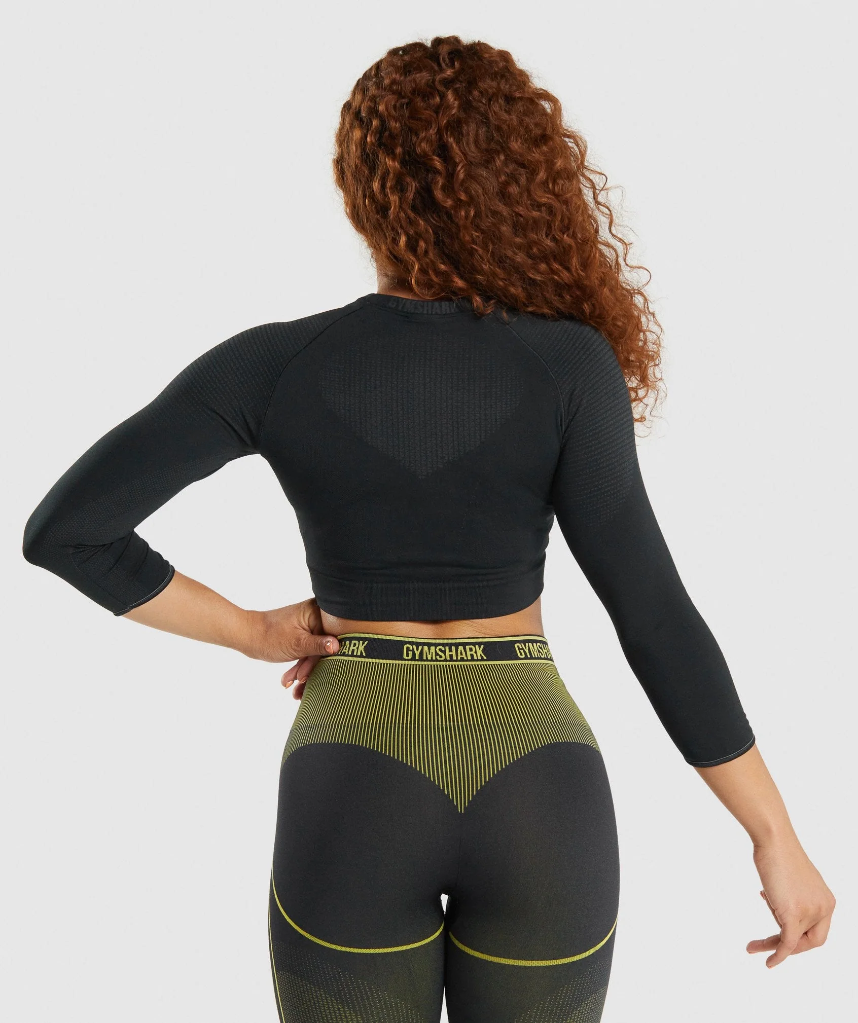 Gymshark Apex Seamless Crop Top - Black - Image 2