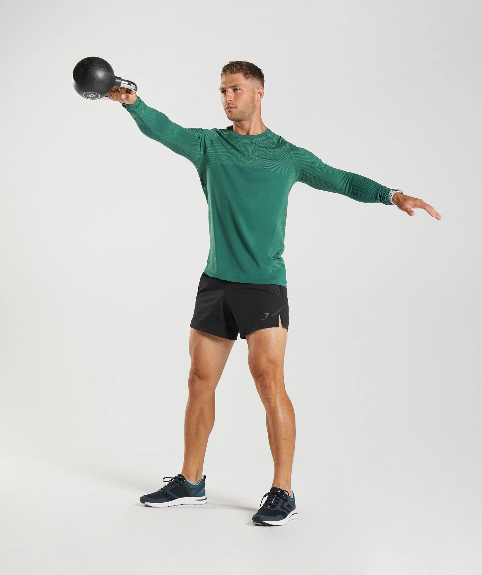 Gymshark Apex Seamless Long Sleeve T-Shirt - Woodland Green/Hoya Green - Image 4