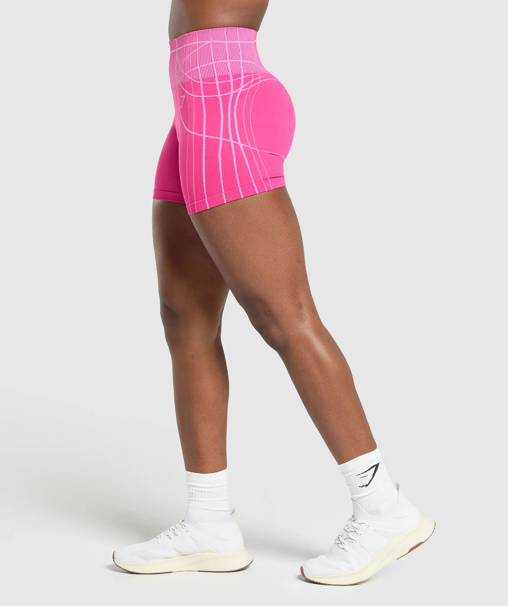 Gymshark Apex Seamless Shorts - Valley Pink/Sour Pink - Image 4