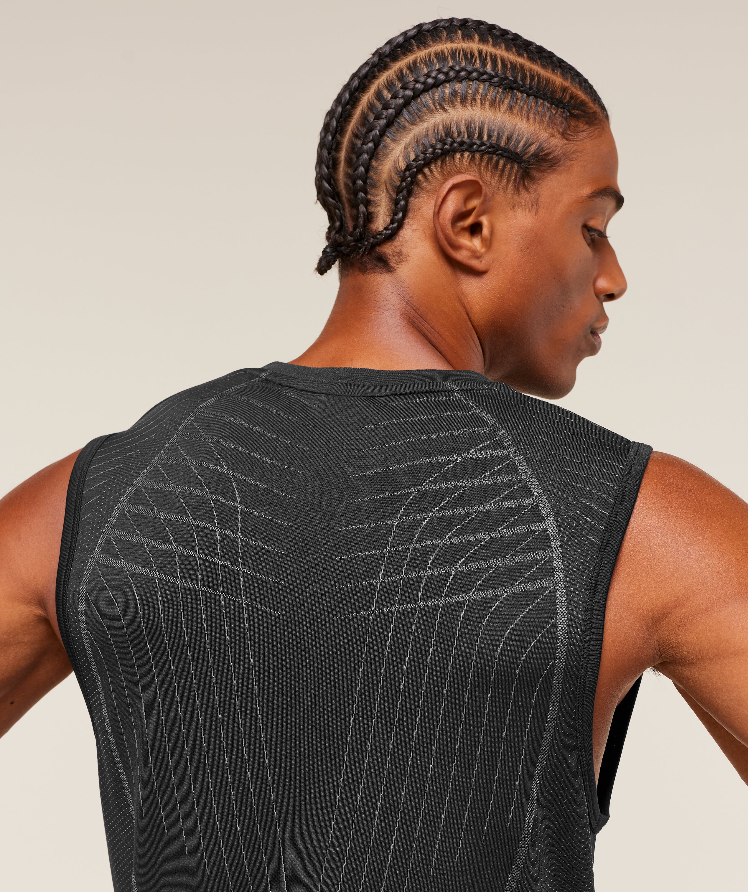 Gymshark Apex Seamless Tank - Black/Dark Grey - Image 4
