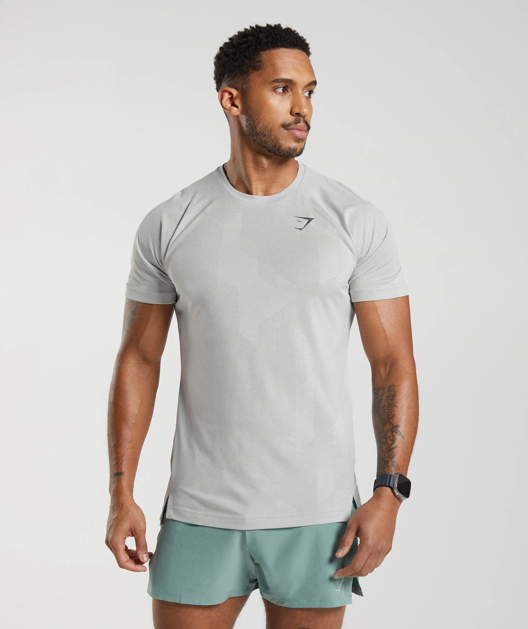 Gymshark Apex T-Shirt - Light Grey/Smokey Grey