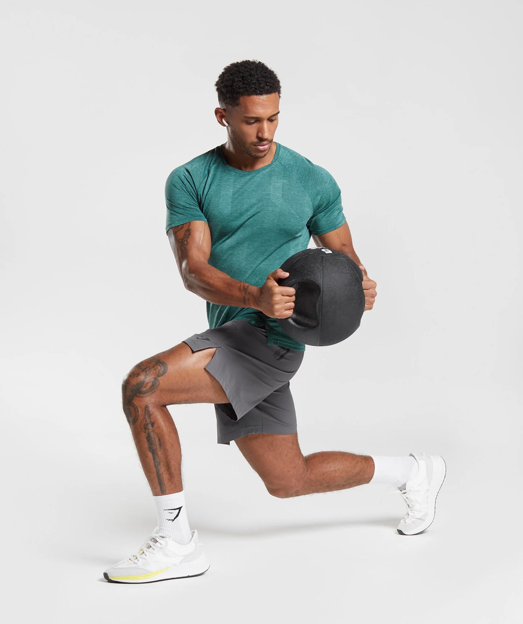 Gymshark Apex T-Shirt - Woodland Green/Hoya Green - Image 4