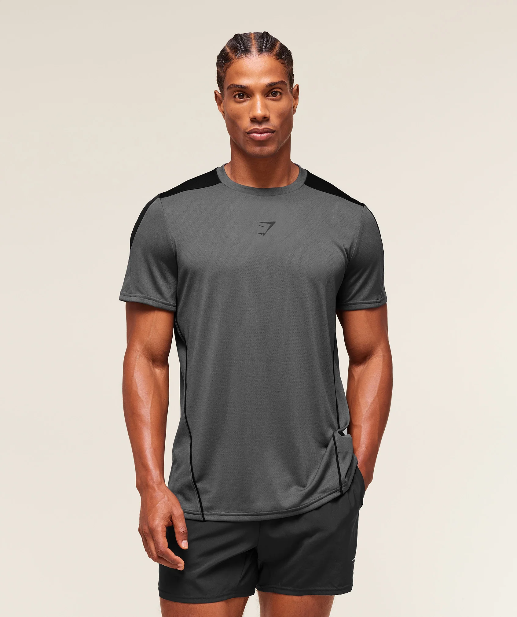 Gymshark Arrival Block T-Shirt - Dark Grey