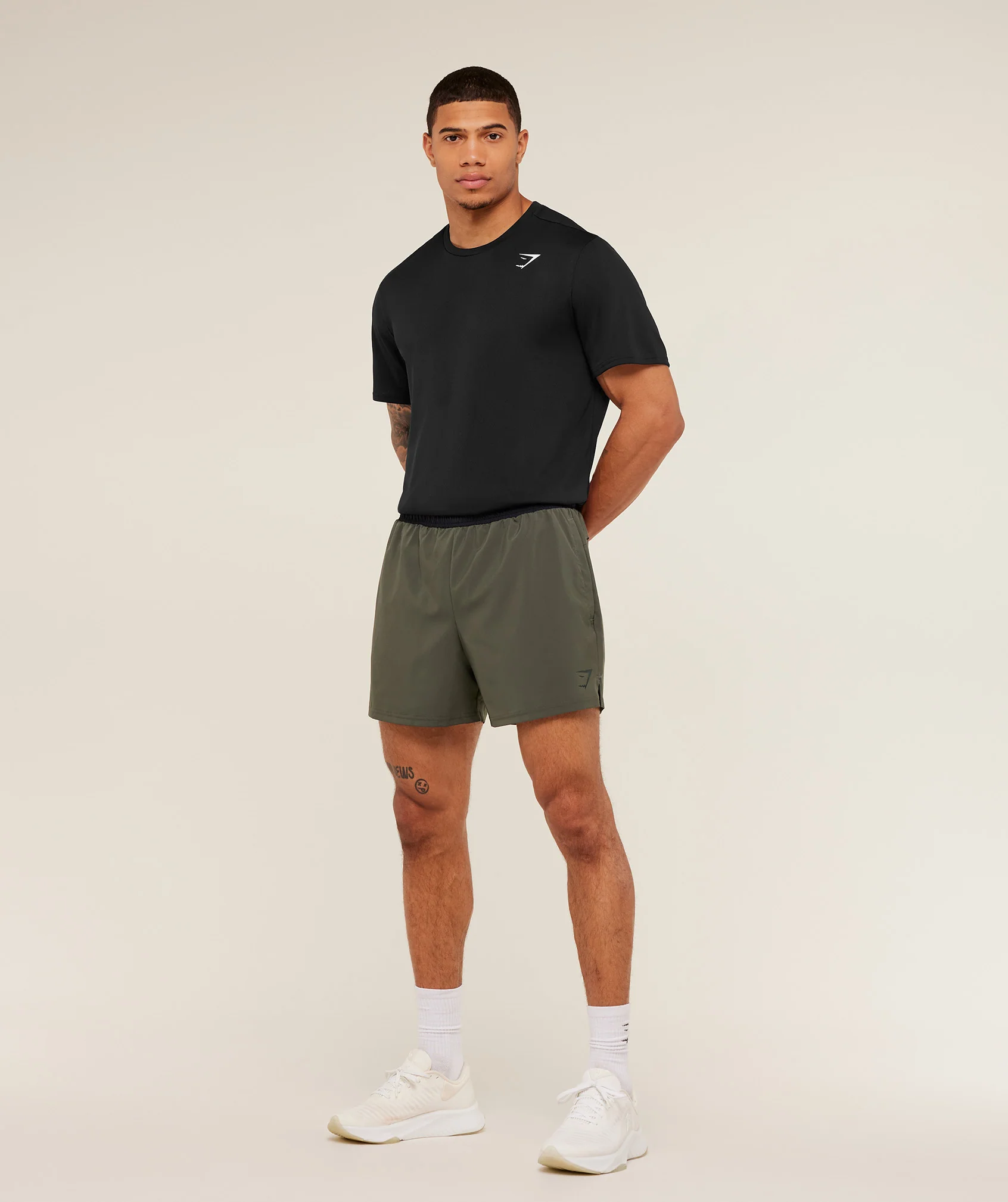 Gymshark Arrival Contrast Shorts - Strength Green/Black - Image 4