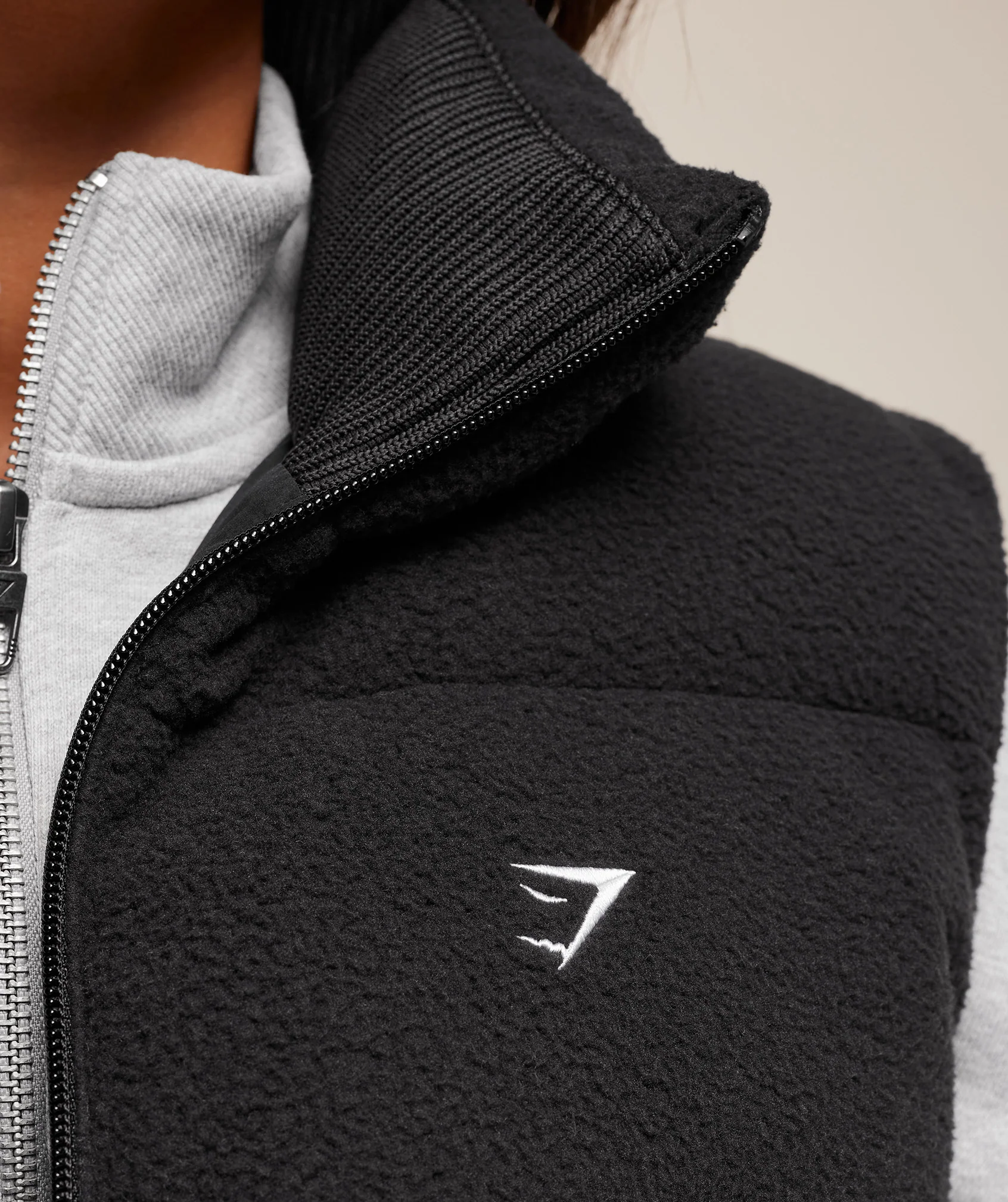 Gymshark Borg Puffer Vest - Black - Image 7