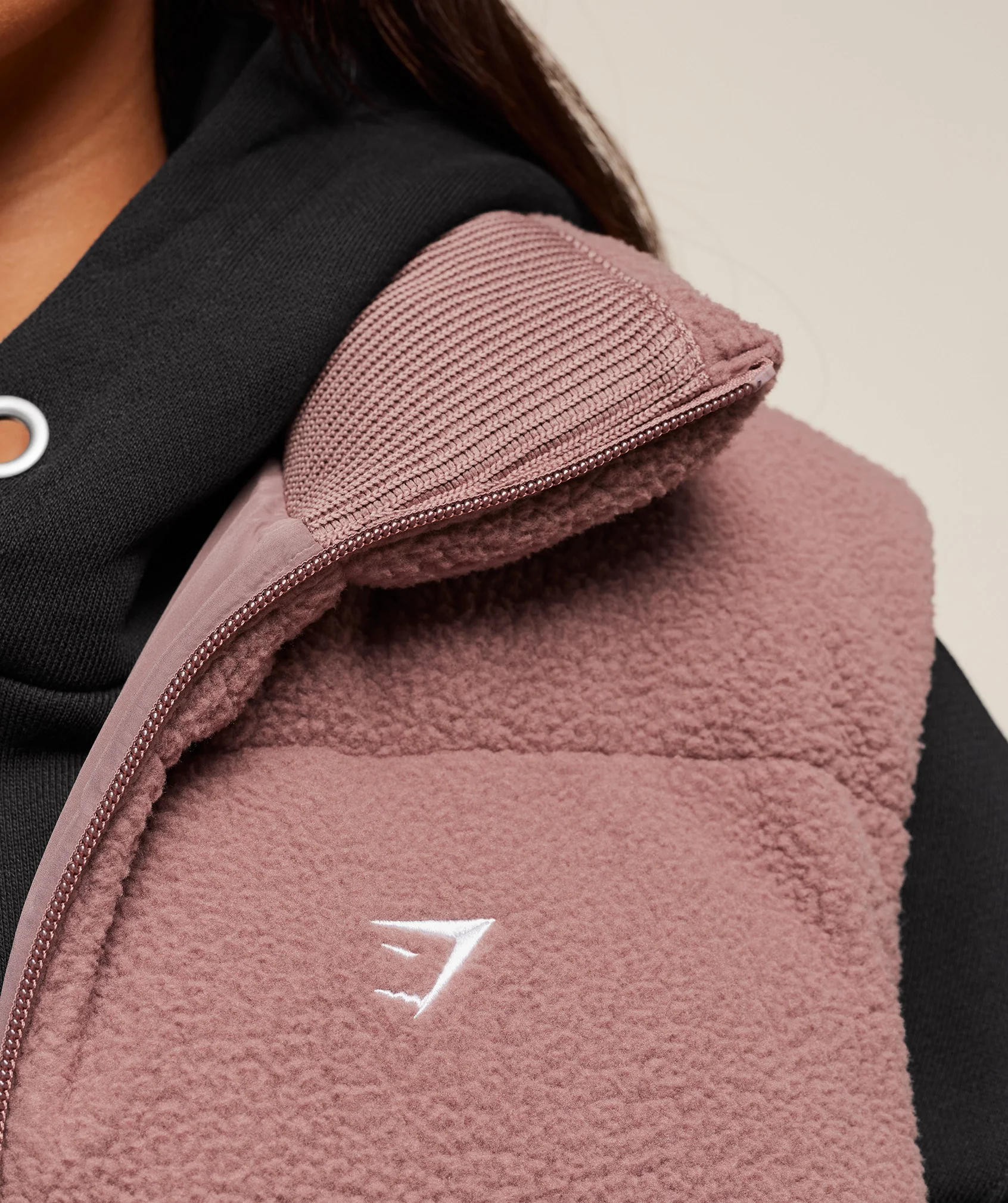 Gymshark Borg Puffer Vest - Chestnut Pink - Image 5