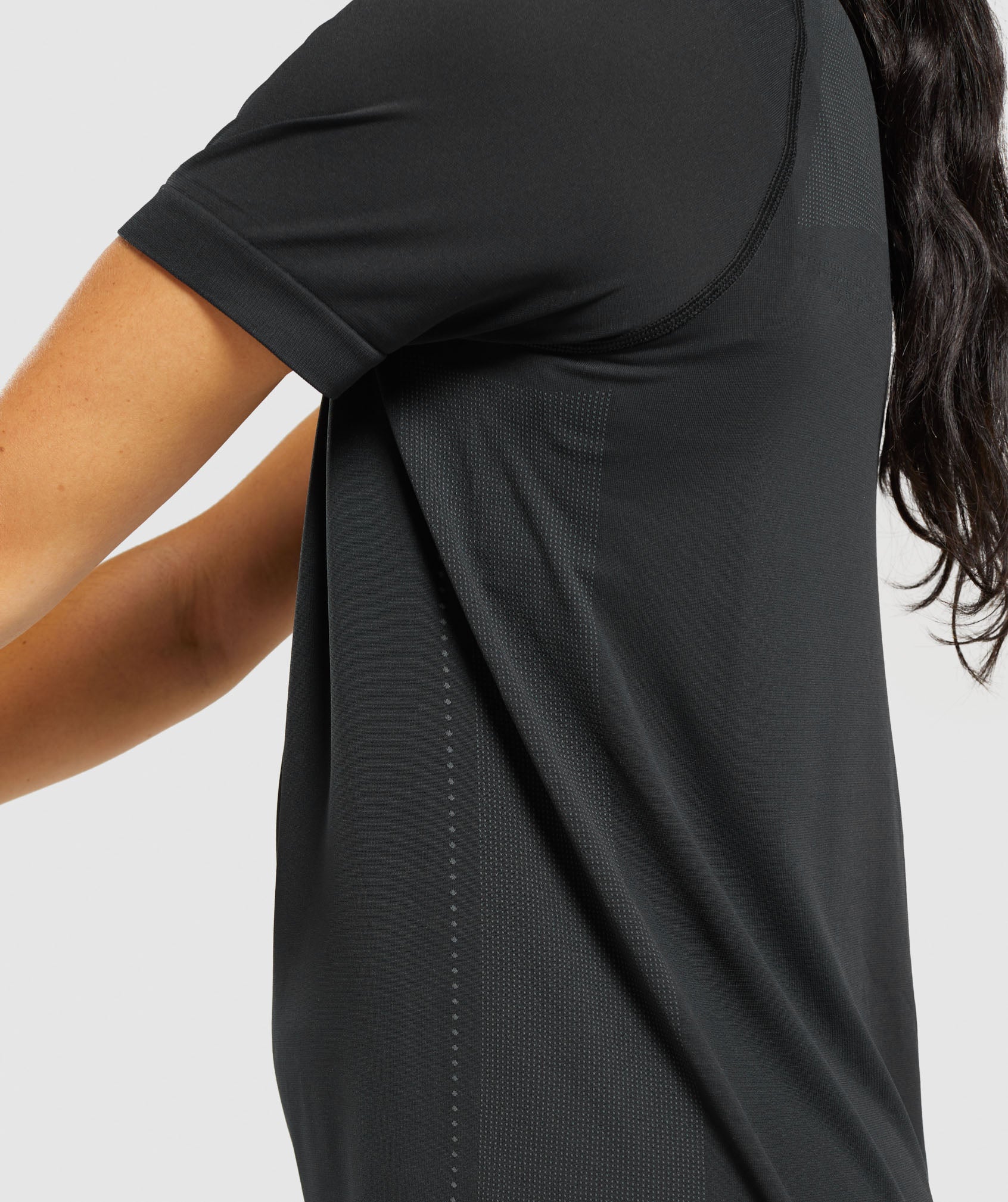 Gymshark Breeze Lightweight Seamless T-Shirt - Black - Image 5