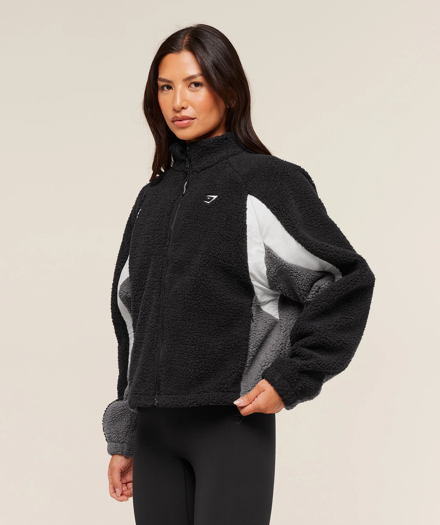 Gymshark Contrast Sherpa Jacket - Black/Graphite Grey/Oat White - Image 4