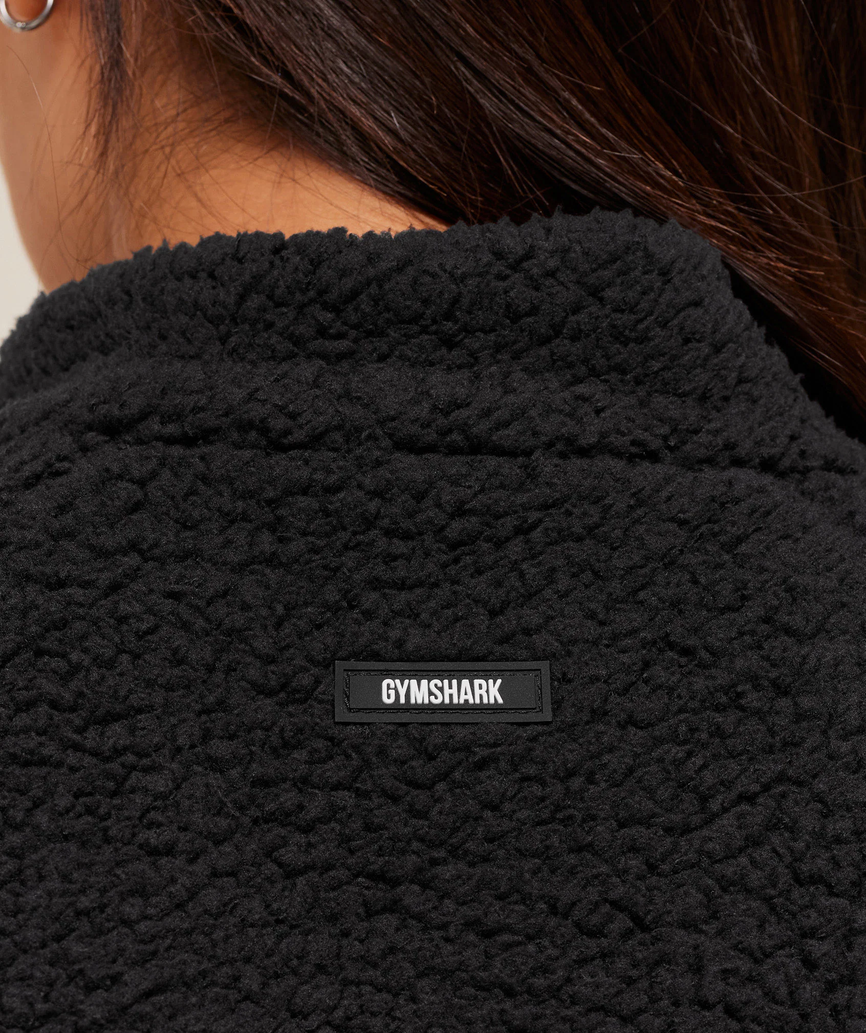 Gymshark Contrast Sherpa Jacket - Black/Graphite Grey/Oat White - Image 5