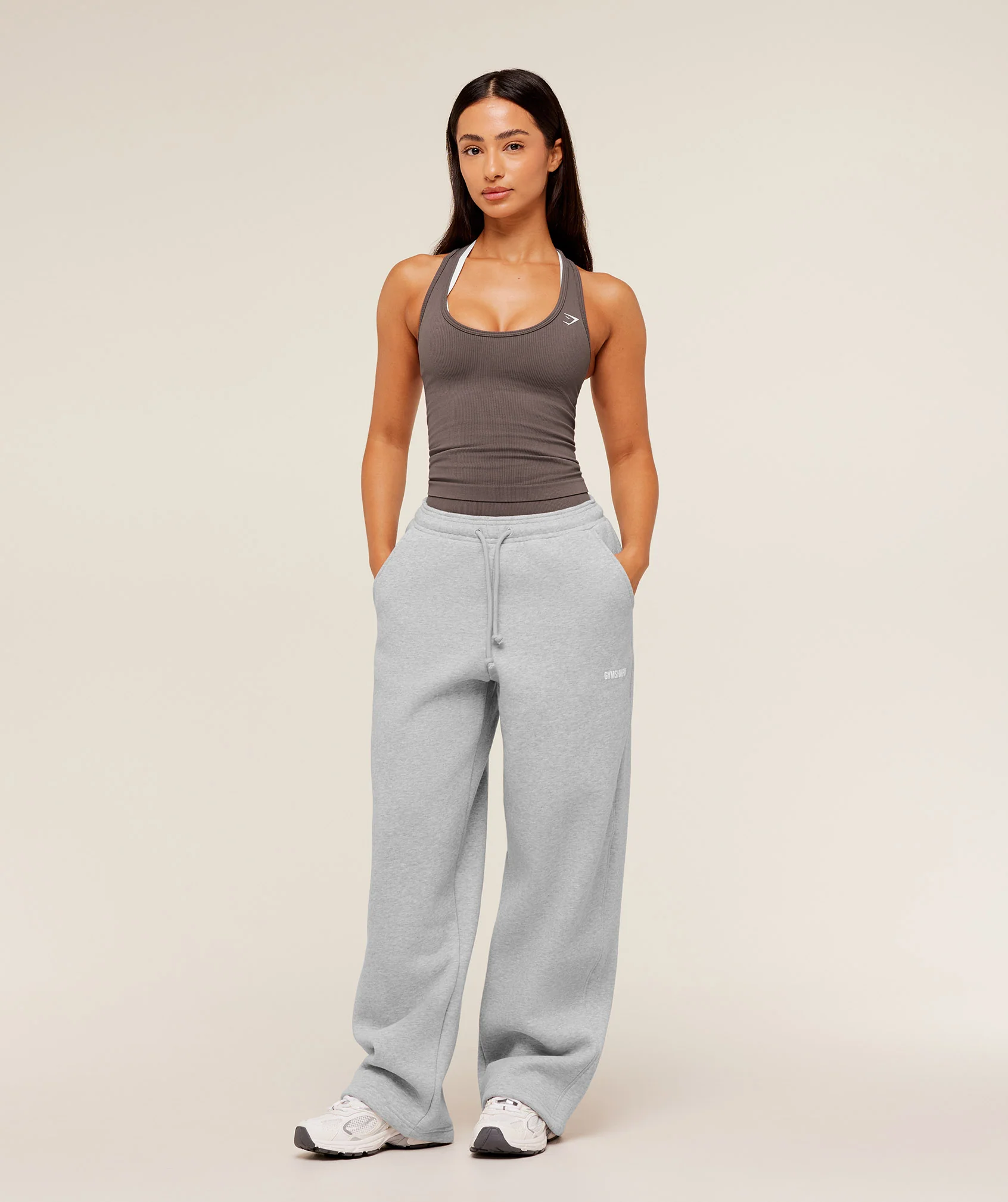 Gymshark Cosy Luxe Straight Leg Short Joggers - Bros Soft Grey Marl - Image 4