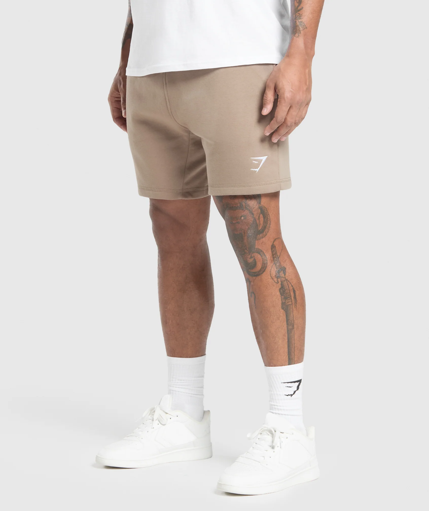 Gymshark Crest 7" Shorts - Lifestyle Brown - Image 3
