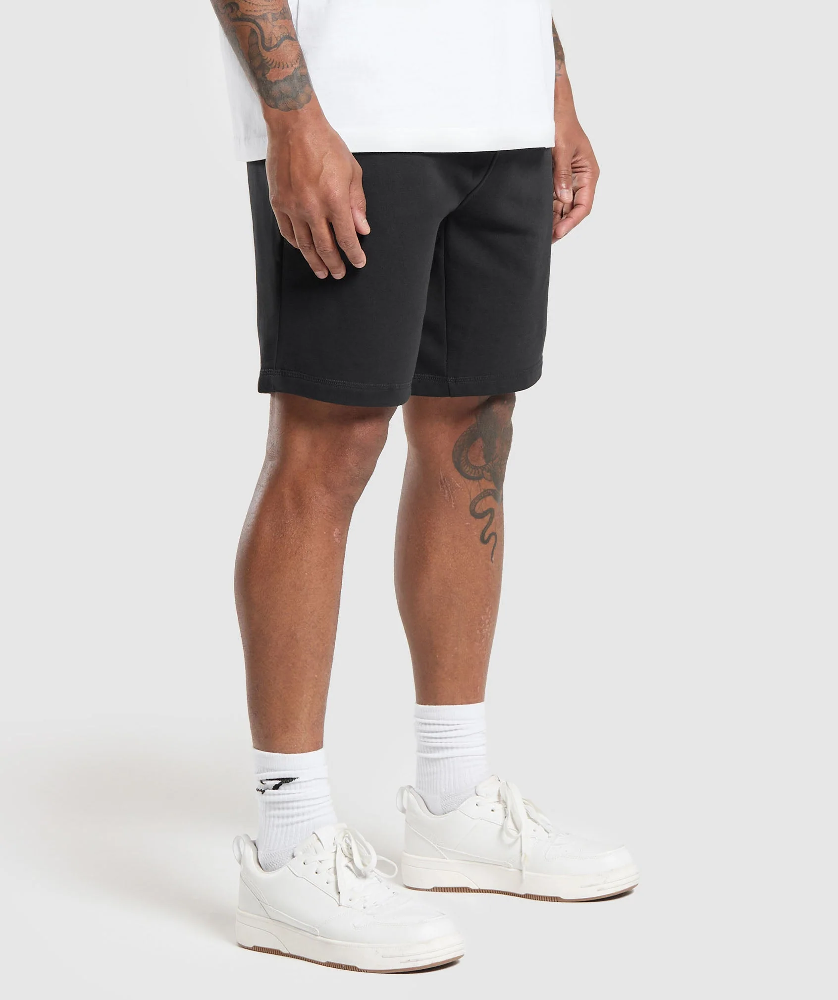 Gymshark Crest 9" Shorts - Black - Image 3