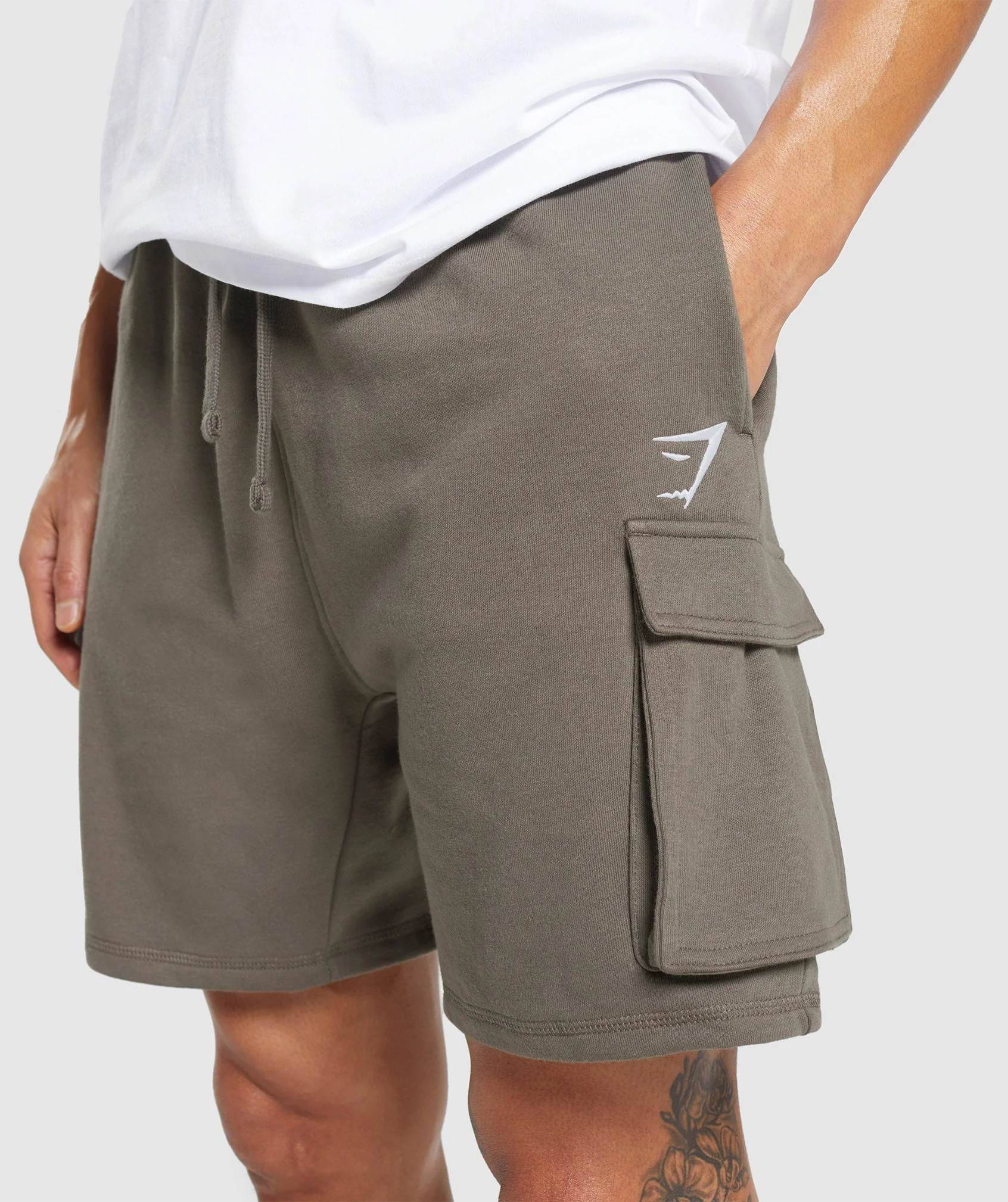 Gymshark Crest Cargo 7" Shorts - Camo Brown - Image 5