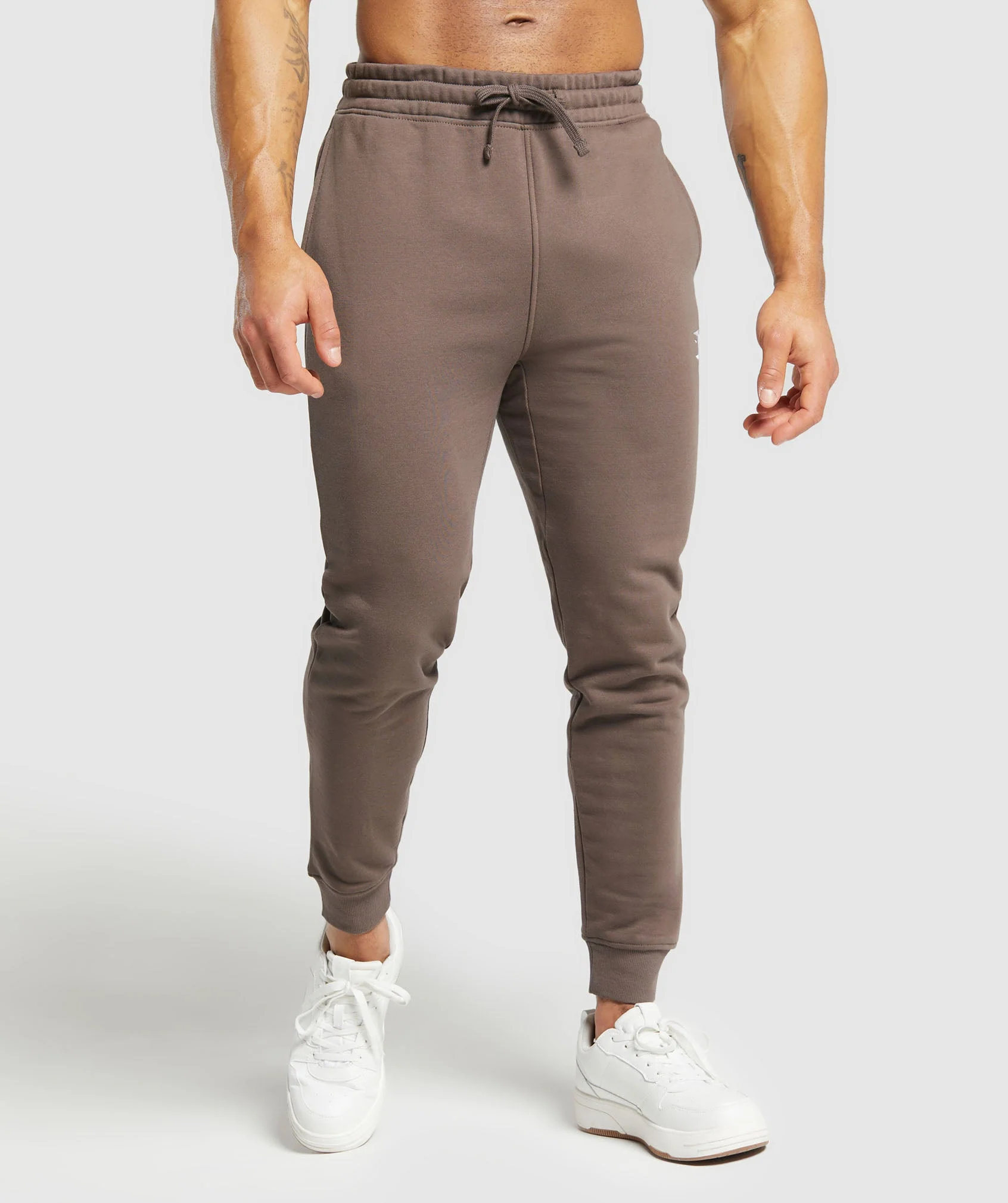 Gymshark Crest Joggers - Truffle Brown
