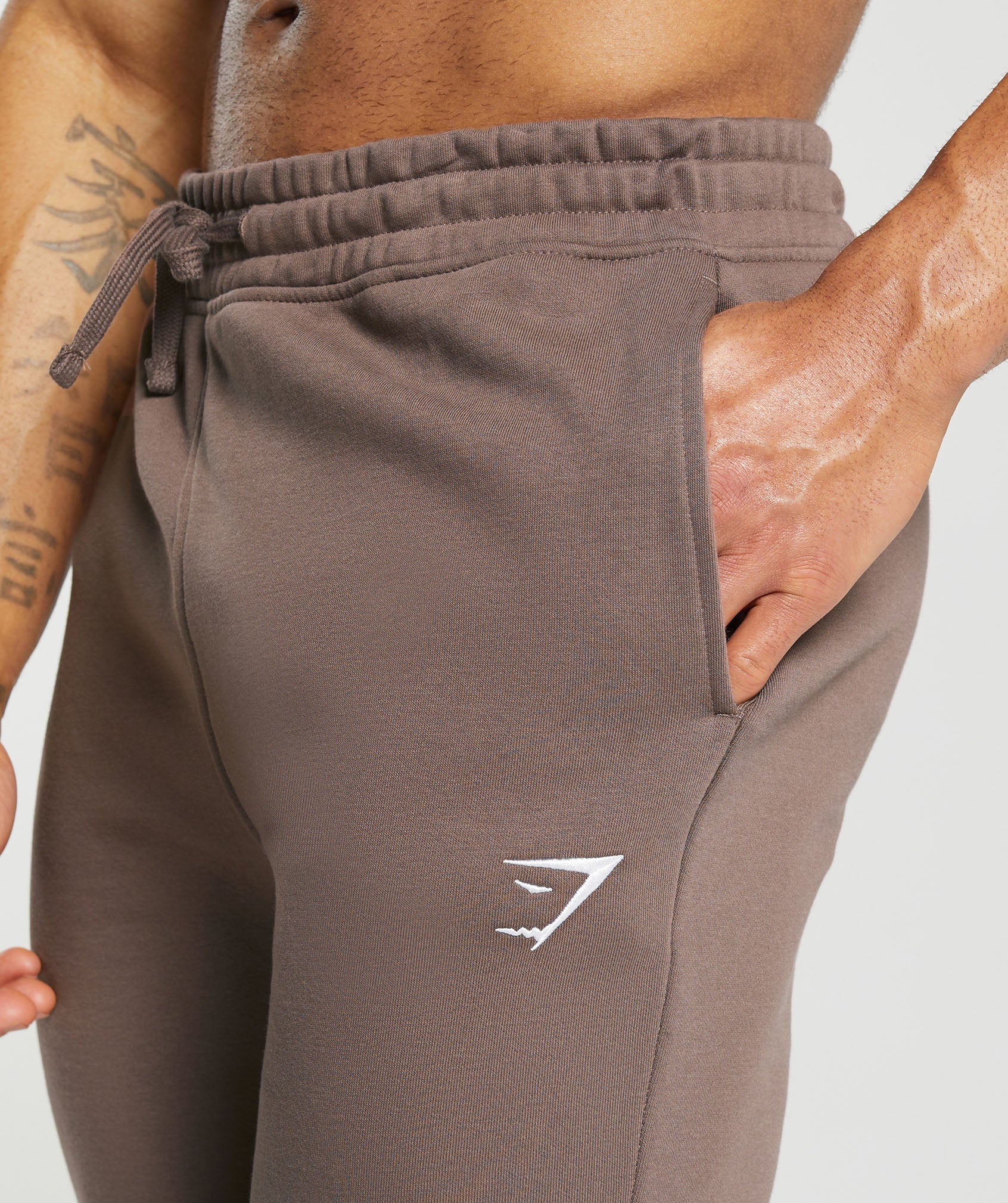 Gymshark Crest Joggers - Truffle Brown - Image 4