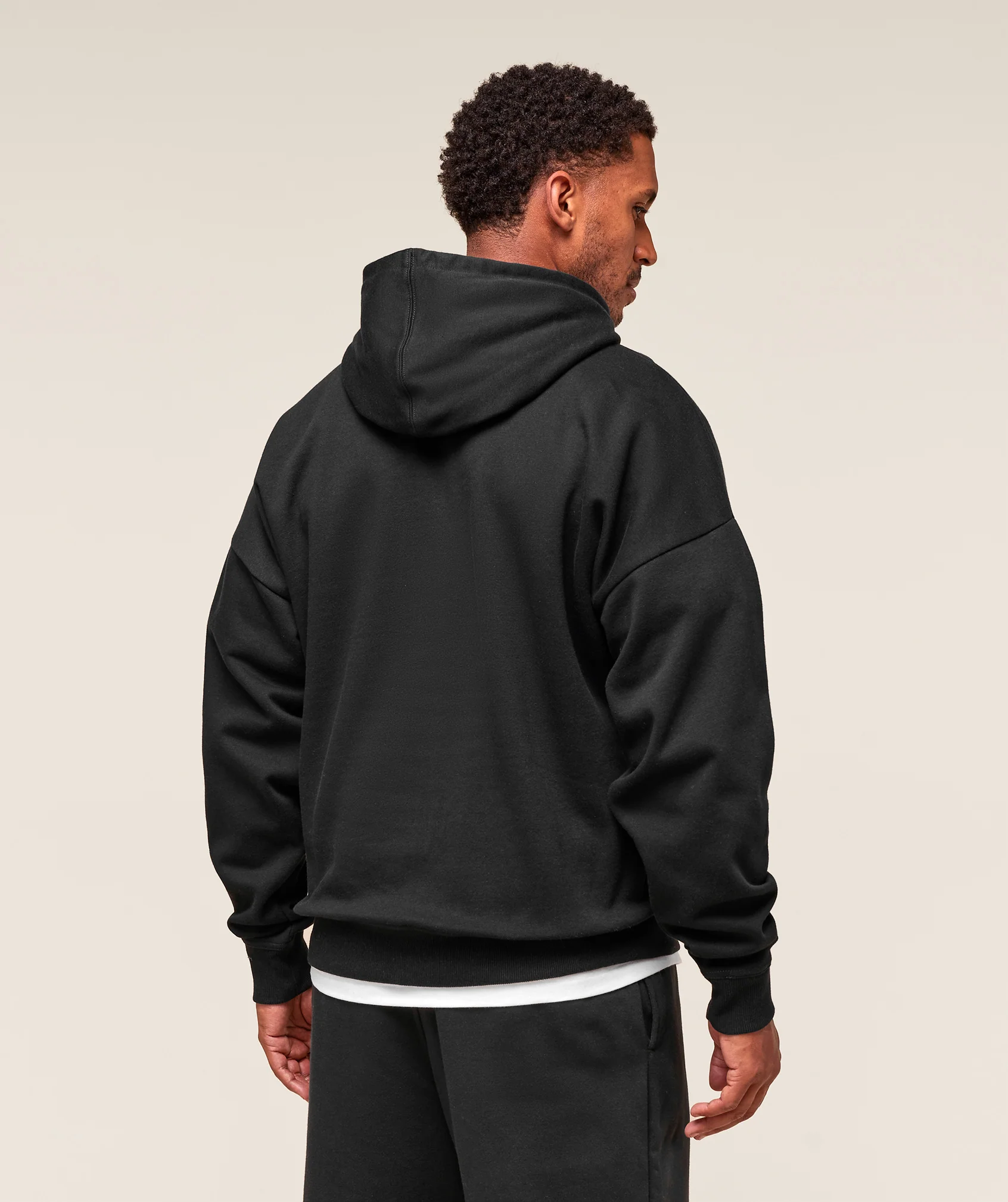 Gymshark Crest Oversized Hoodie - Black - Image 2