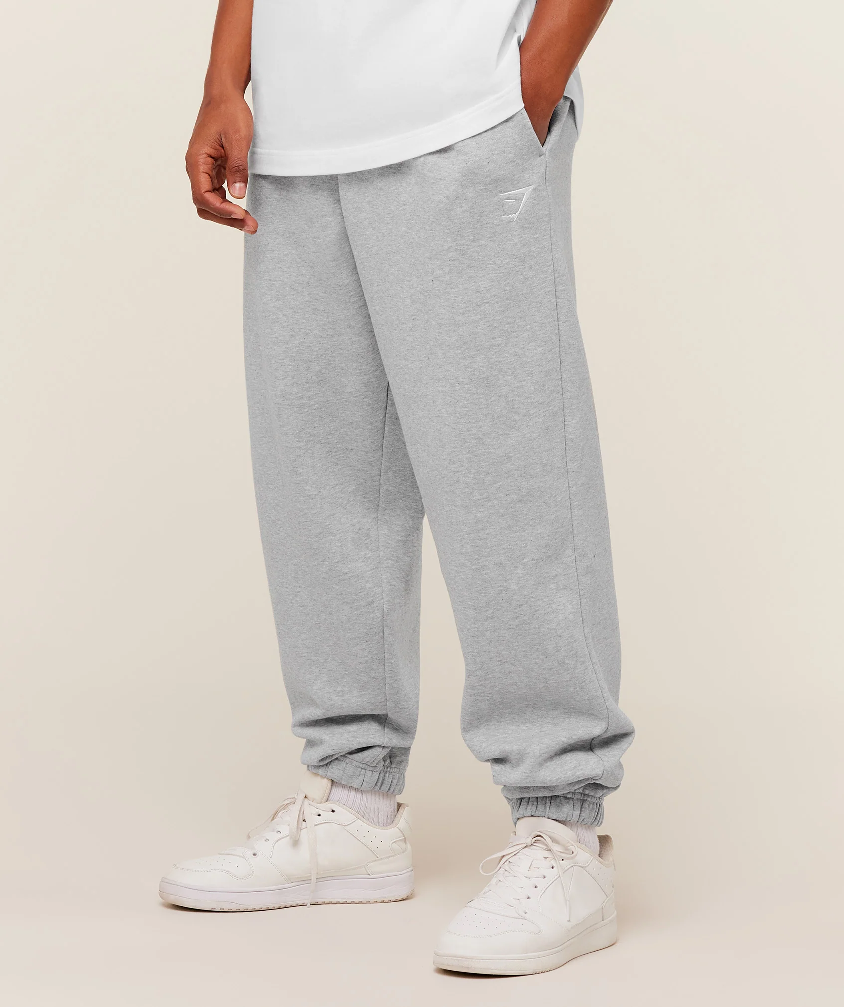 Gymshark Crest Oversized Joggers - Light Grey Core Marl - Image 3