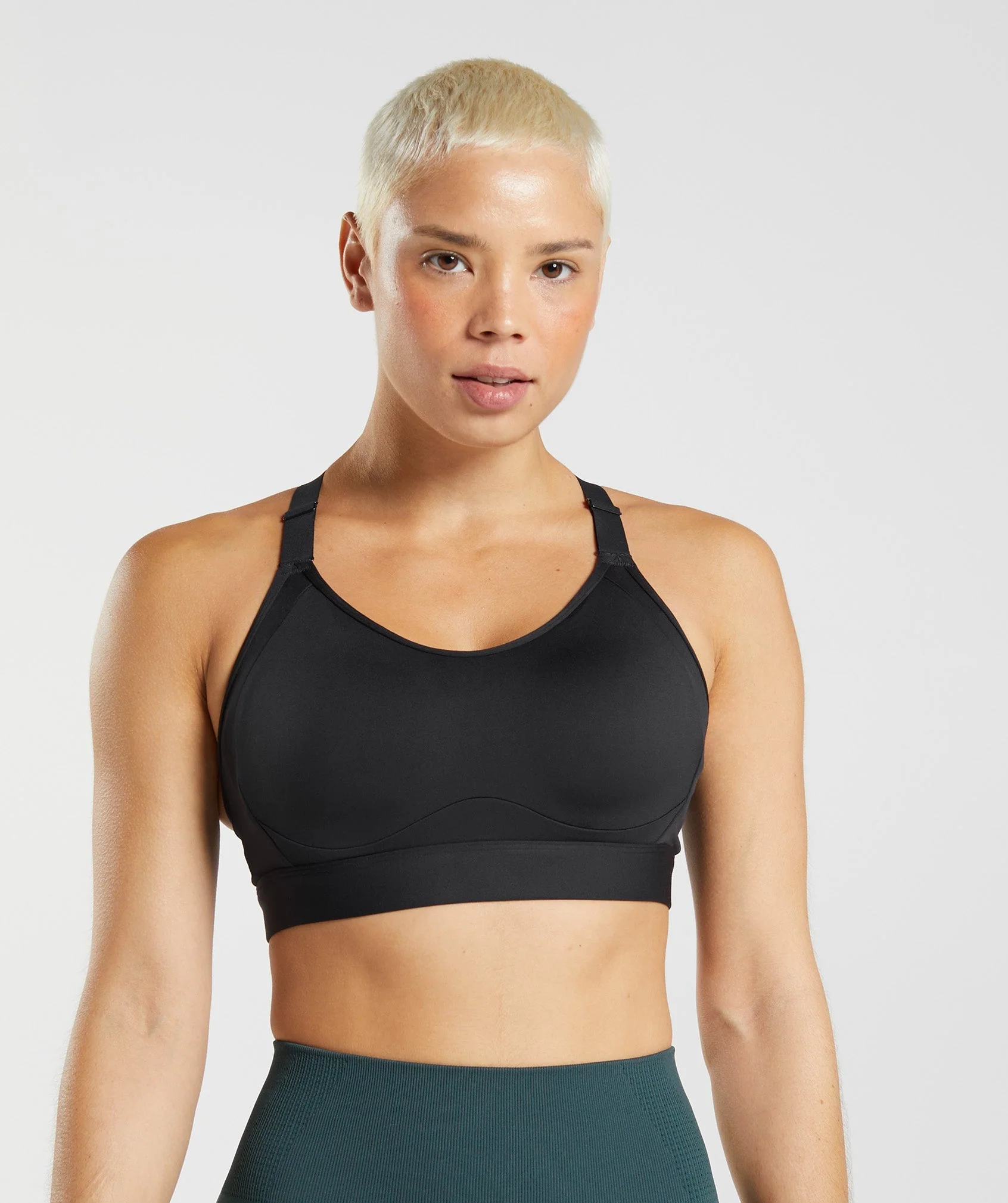 Gymshark Cut Out Back High Support Sports Bra, B/C-E/F - Black - Image 2