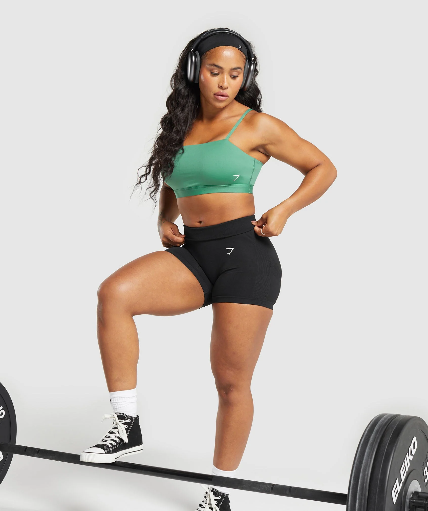Gymshark Cut Out Bandeau - Discipline Green - Image 4