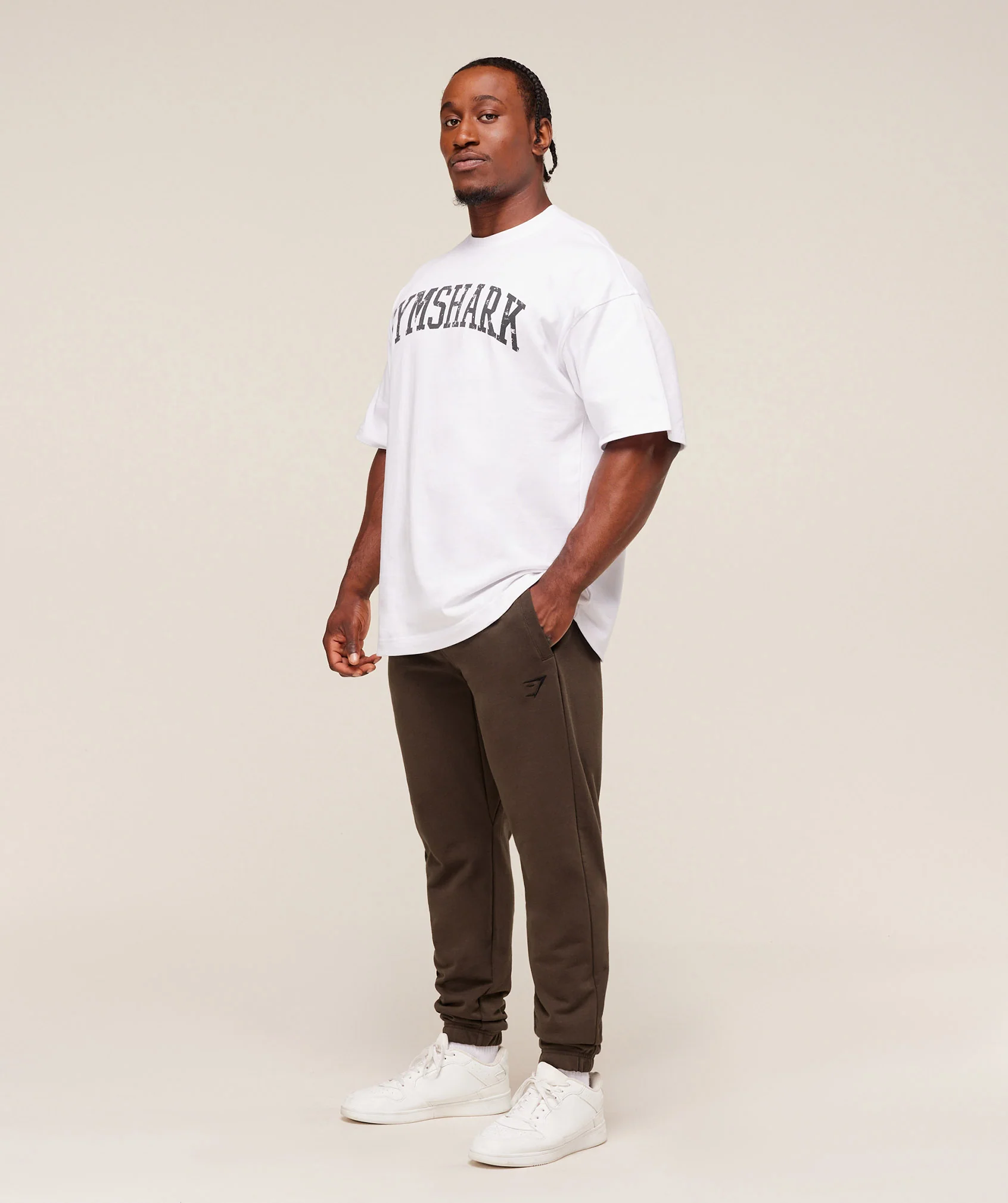 Gymshark Essential Oversized Joggers - Archive Brown - Image 4