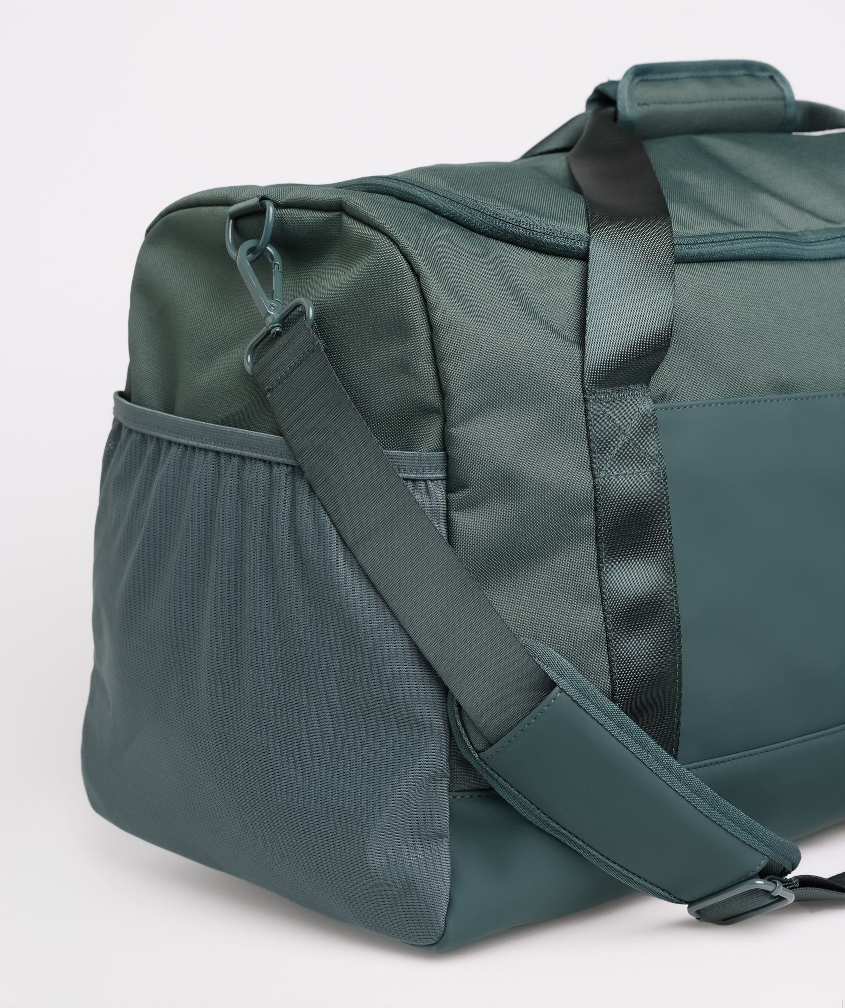 Gymshark Everyday Gym Bag Medium - Fog Green - Image 4