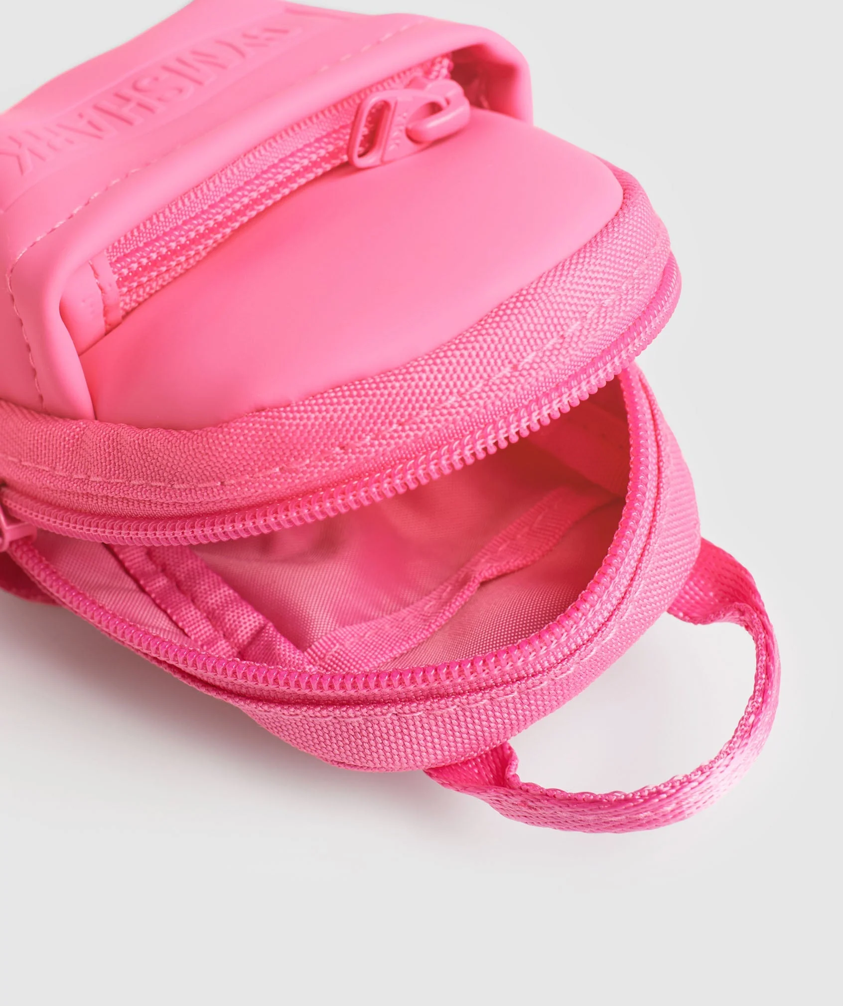Gymshark Everyday Keychain - Fetch Pink - Image 3