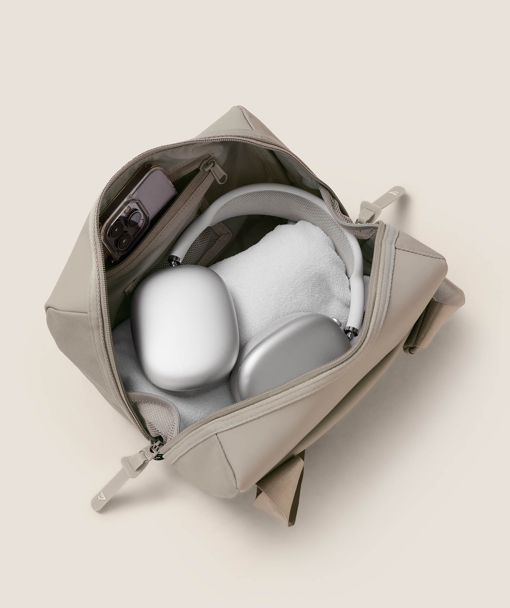 Gymshark Everyday Mini Holdall - Mushroom Grey - Image 4
