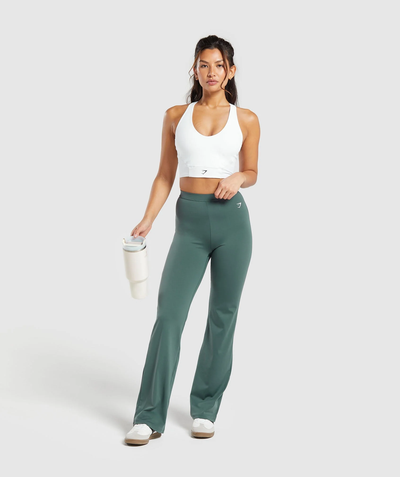 Gymshark Everyday Regular Flared Leggings - Teal - Image 4