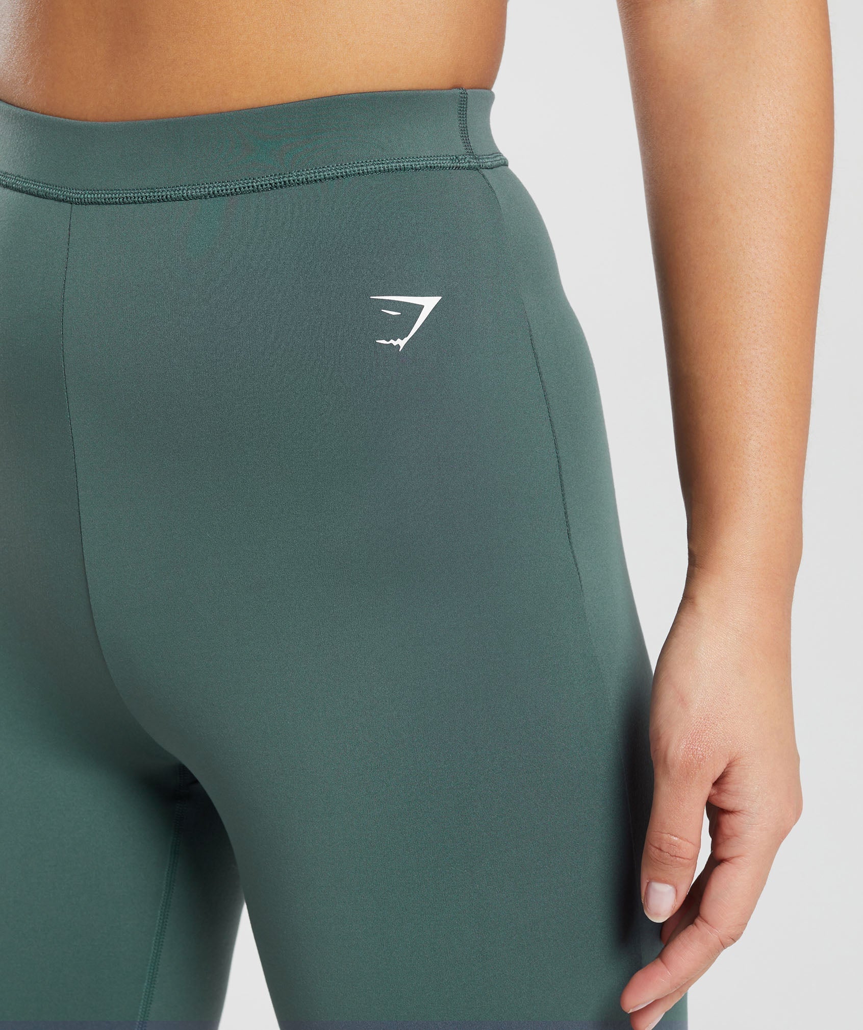 Gymshark Everyday Regular Flared Leggings - Teal - Image 5